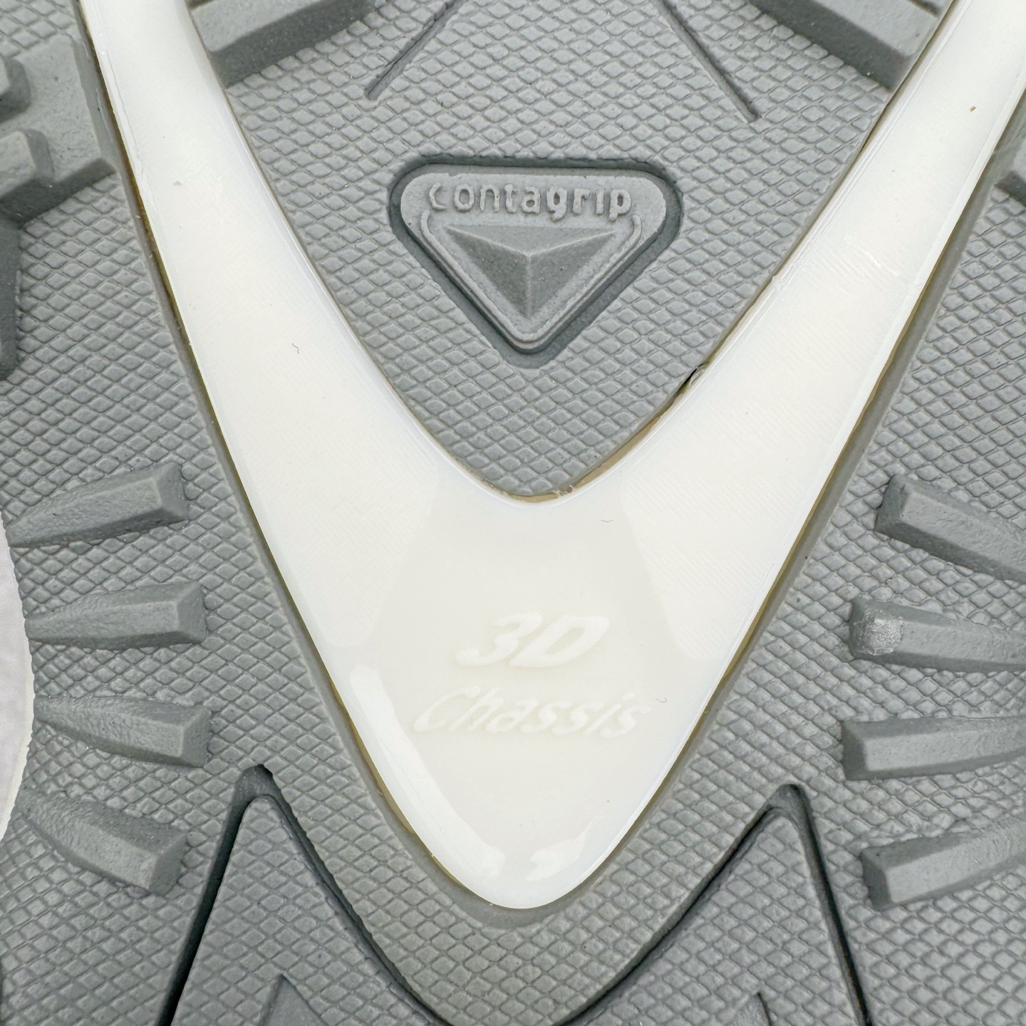 图片[18]-＃PK4.0 SALOMON XA Pro 3D ADV 萨洛蒙潮流越野机能户外功能鞋 基于市场现有版本全新升级调整改良 现阶段市场最强产物 全新主色陆续出货 大底描漆工整零瑕疵 鞋头定型弧度完 纯原外贸平台特供订单 耗时半年巨作 全套原纸板楦头开发 原厂特供网布配套加持 确保原汁原味 完美呈现版型 原档数据独家私模五层组合大底 原装Ortholite轻量化鞋垫 中底布带钢印编号 原厂TPU锁扣 进口港宝加持 后跟自然饱满 还原公司包裹性 鞋面采用SENSIFT贴合技术 全方位贴合包裹脚型 鞋跟部鞋底牵引设计 提供强大的抓地性能 更适应野外崎岖不平的道路 其3D ADVANCED CHASSIS底盘 材料轻量大化 钉齿设计更具稳定性 防护性 鞋底易磨损区运用CONTAGRIP高耐磨材料 应对城市硬质路面长距离跑考验 尺码：36 36.5 37.5 38 38.5 39 40 40.5 41 42 42.5 43 44 44.5 45-选品中心