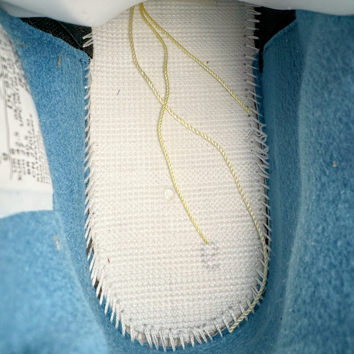 图片[10]-＃PK纯原 Union LA x Air Jordan AJ4 Retro \\\”Off Noir\\\” UN联名黑蓝 DC9533-001 耗时半年巨作 全套原纸板楦头开发 原厂特供皮料加持 确保原汁原味 完美呈现四代版型 一比一鞋头弧度高度鞋身弧度 数据细节工艺流程均保持原鞋一致 原厂TPU网格鞋带扣 正确内里网布 菱角分明不变形无多余毛边 柔软性质感一致于原鞋 原厂织唛标 原厂飞人电绣工艺 尾指中部跳三针 独家绑鞋带手法 印刷中底布 四线拉帮 米色美纹纸贴合固定 进口港宝加持 后跟自然饱满 全鞋荧光划线卡点 追求极致完美 每一双都是工艺品 多重QC质检 超越公司货的品控标准 实实在在的免检产品 尺码：40 40.5 41 42 42.5 43 44 44.5 45 46 47.5-选品中心