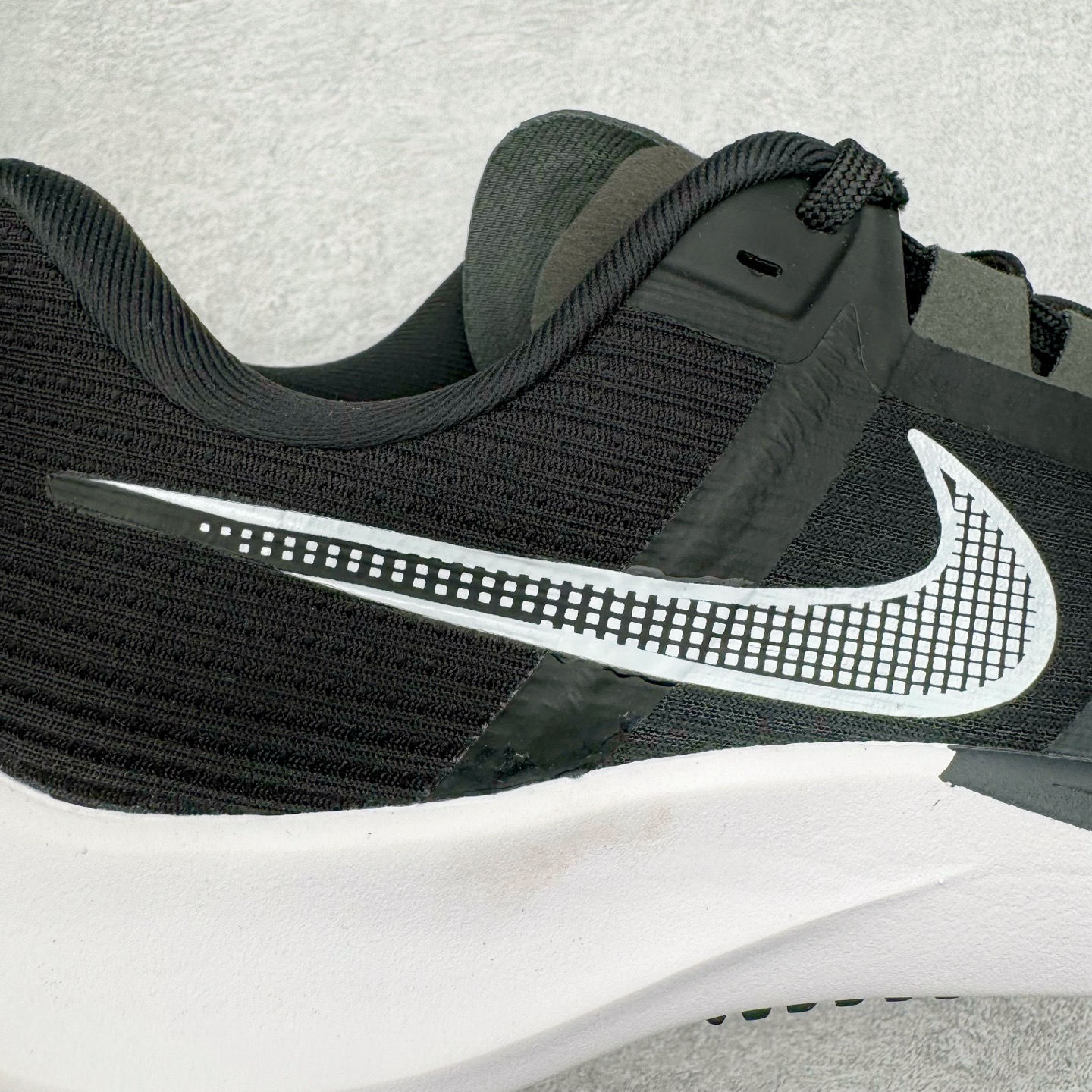 图片[16]-＃TG纯原 NK AIR Zoom RIVAL Fly 3 超弹透气轻量跑步鞋鞋款搭载 Flyknit 材料 出众弹性 易于穿脱 采用React技术 轻盈耐 跑步健身房锻炼最佳选择之一 货号：CT2405-001 尺码：36 36.5 37.5 38 38.5 39 40 40.5 41 42 42.5 43 44 44.5 45-选品中心