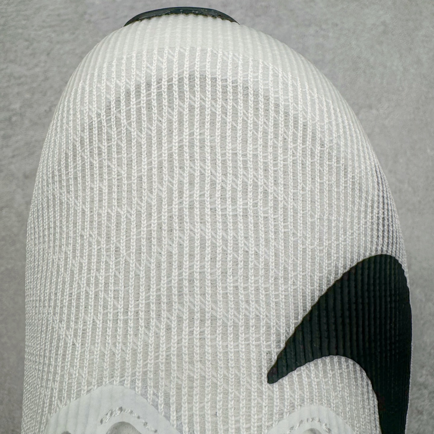 图片[13]-＃TG纯原 NK AIR Zoom RIVAL Fly 3 超弹透气轻量跑步鞋鞋款搭载 Flyknit 材料 出众弹性 易于穿脱 采用React技术 轻盈耐 跑步健身房锻炼最佳选择之一 货号：FV6040-100 尺码：36 36.5 37.5 38 38.5 39 40 40.5 41 42 42.5 43 44 44.5 45-选品中心