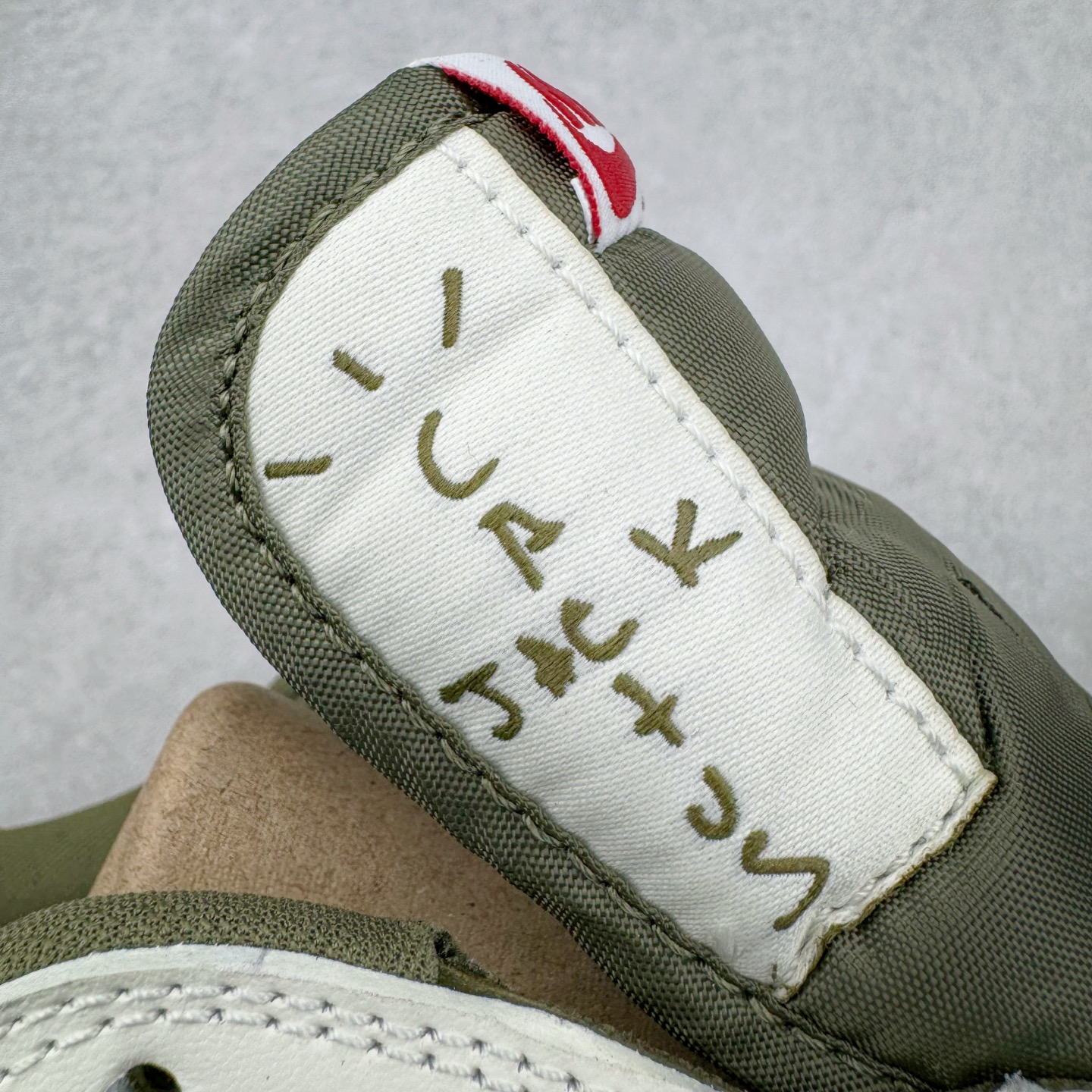 Travis Scott x Air Jordan 1 Low OG SP TS Olive Green Sneakers 14 i1738997366002 436 0 11