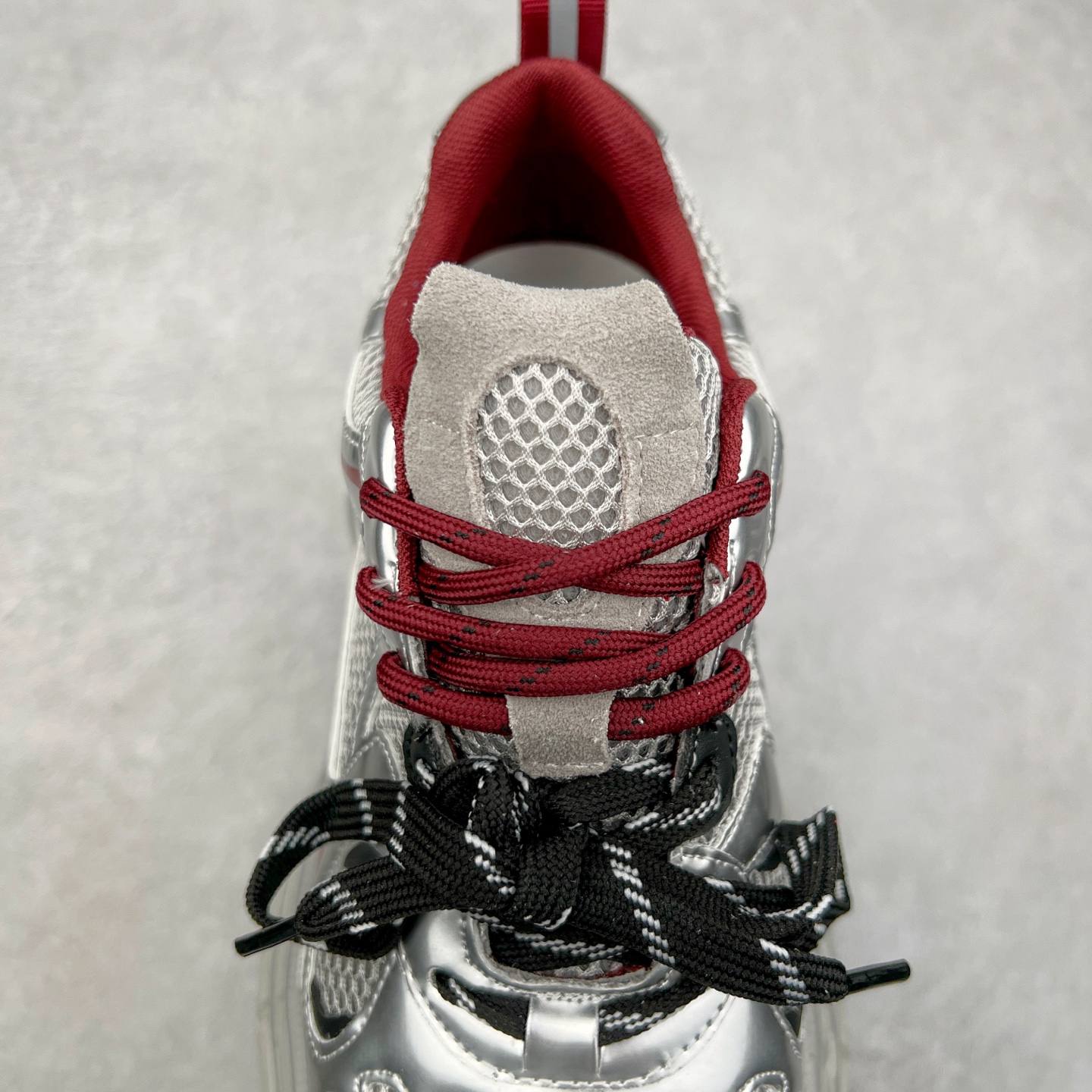 图片[5]-GG-CC Chunky Low白鹿同款独星球 2024新款GGCC低帮复古厚底增高老爹鞋 时髦look轻松定格 不费力展现率性氛围 原版正确大底 高档银盒 酷帅机能风不规则设计大底 8CM 增高厚底 大长腿既视感轻松拿捏 货号：G24X9833 尺码：35 36 37 38 39 40-选品中心