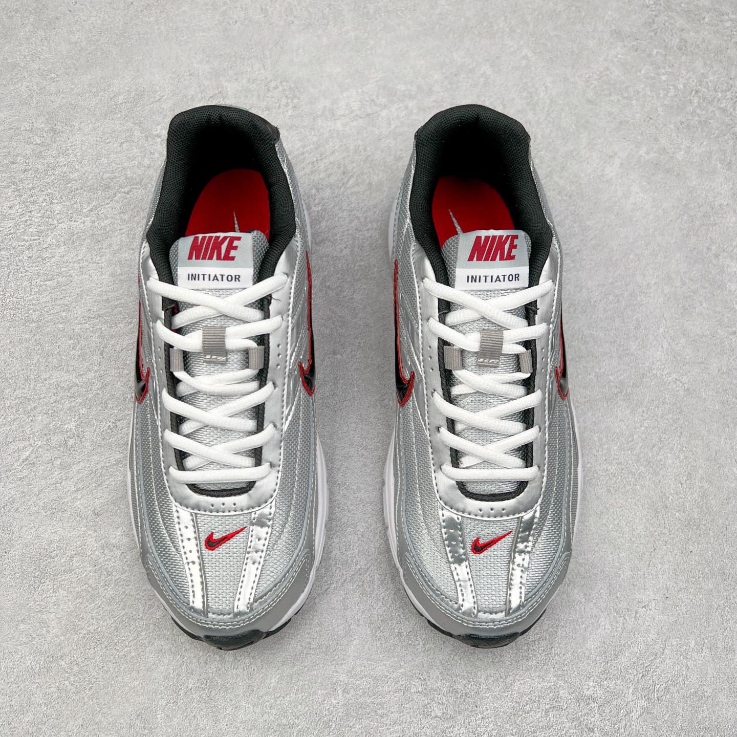 图片[2]-NK Initiator 创始者系列复古老爹鞋运动舒适复古网布合成革减震防滑耐磨低帮休闲跑步鞋 394055-001 Ins爆火全新韩系古着风 回味经典 采用透气网眼鞋面和支撑覆盖层 自然运动设计的Phlyon中底用于缓冲 BRS 1000碳橡胶外底具有轻质柔韧性 牵引力和耐用性 尺码：36 36.5 37.5 38 38.5 39 40 40.5 41 42 42.5 43 44 45-选品中心