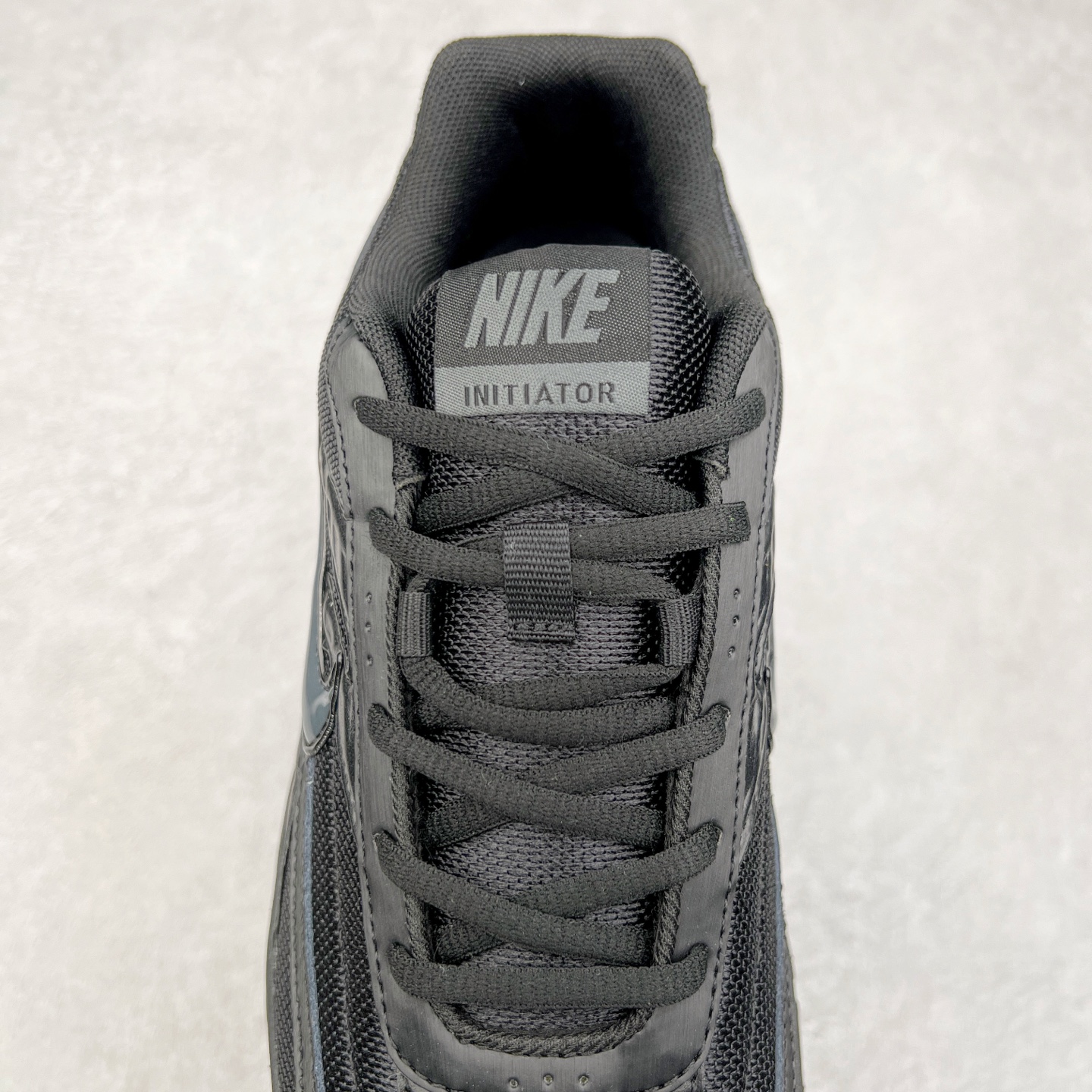 图片[5]-NK Initiator 创始者系列复古老爹鞋运动舒适复古网布合成革减震防滑耐磨低帮休闲跑步鞋 394055-095 Ins爆火全新韩系古着风 回味经典 采用透气网眼鞋面和支撑覆盖层 自然运动设计的Phlyon中底用于缓冲 BRS 1000碳橡胶外底具有轻质柔韧性 牵引力和耐用性 尺码：36 36.5 37.5 38 38.5 39 40 40.5 41 42 42.5 43 44 45-选品中心