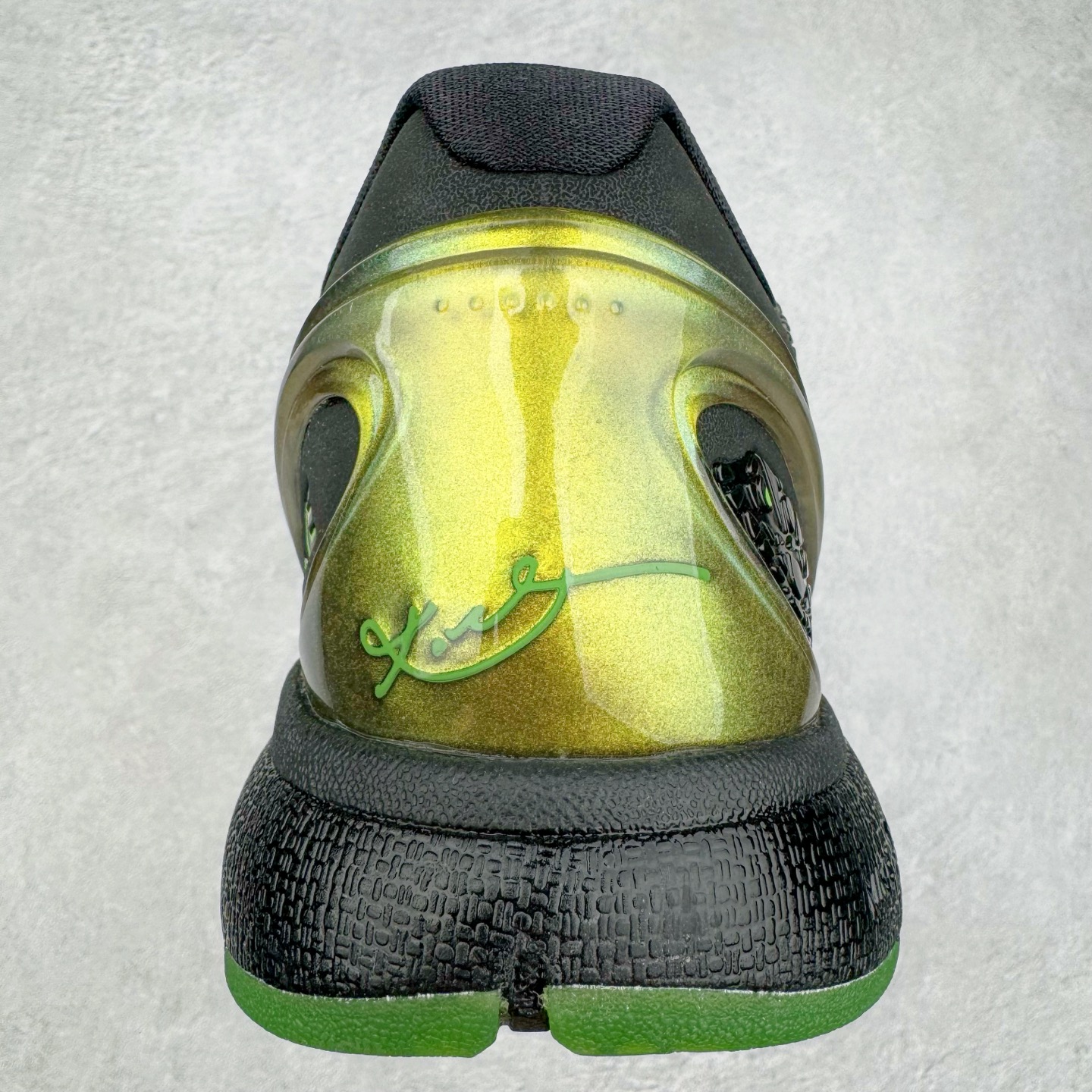 图片[8]-＃GX纯原 NK Zoom Kobe 6 Protro 科比六代 莱斯高中 黑金绿 446442-301 完美复刻公司货 前掌超大Zoom Turbo气垫 后掌EVA缓震 真正的原汁原味 还原ZP脚感 全身鞋材卡料色独家定制 唯一正确喷漆工艺Swoosh 正确凹凸蛇鳞工艺 正确鞋面渐变效果 内全置真动飞态线 独立原厂模具 最大尺码达到48.5码 首批不拼图大几率过验 亲测已过 支持各种高强度实战 无需担心 上脚价 补货周期极长 脚宽建议买大半码 科比系列前掌偏窄 不影响二次销售 支持七天无理由退换 尺码：40 40.5 41 42 42.5 43 44 44.5 45 45.5 46 47.5 48.5 49.6 50.5-选品中心