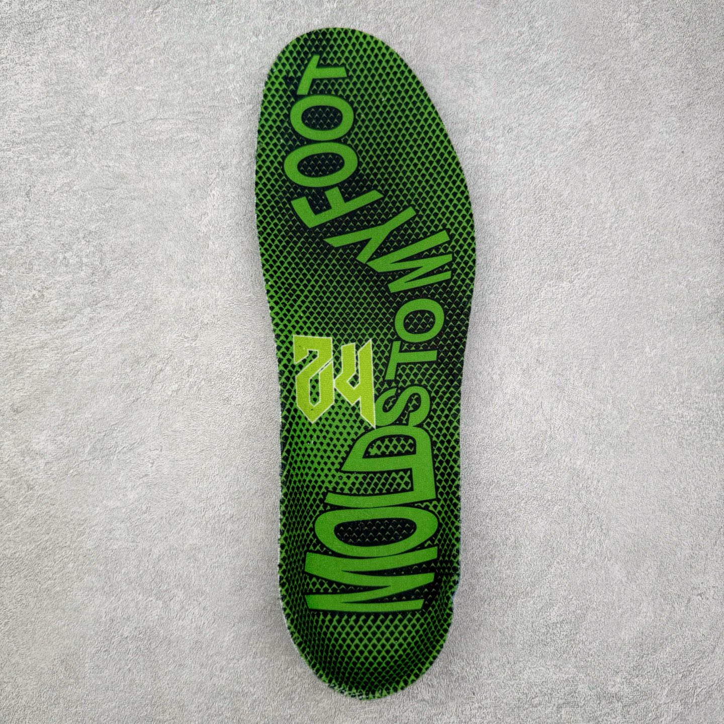 图片[10]-＃GX纯原 NK Zoom Kobe 6 Protro 科比六代 莱斯高中 黑金绿 446442-301 完美复刻公司货 前掌超大Zoom Turbo气垫 后掌EVA缓震 真正的原汁原味 还原ZP脚感 全身鞋材卡料色独家定制 唯一正确喷漆工艺Swoosh 正确凹凸蛇鳞工艺 正确鞋面渐变效果 内全置真动飞态线 独立原厂模具 最大尺码达到48.5码 首批不拼图大几率过验 亲测已过 支持各种高强度实战 无需担心 上脚价 补货周期极长 脚宽建议买大半码 科比系列前掌偏窄 不影响二次销售 支持七天无理由退换 尺码：40 40.5 41 42 42.5 43 44 44.5 45 45.5 46 47.5 48.5 49.6 50.5-选品中心