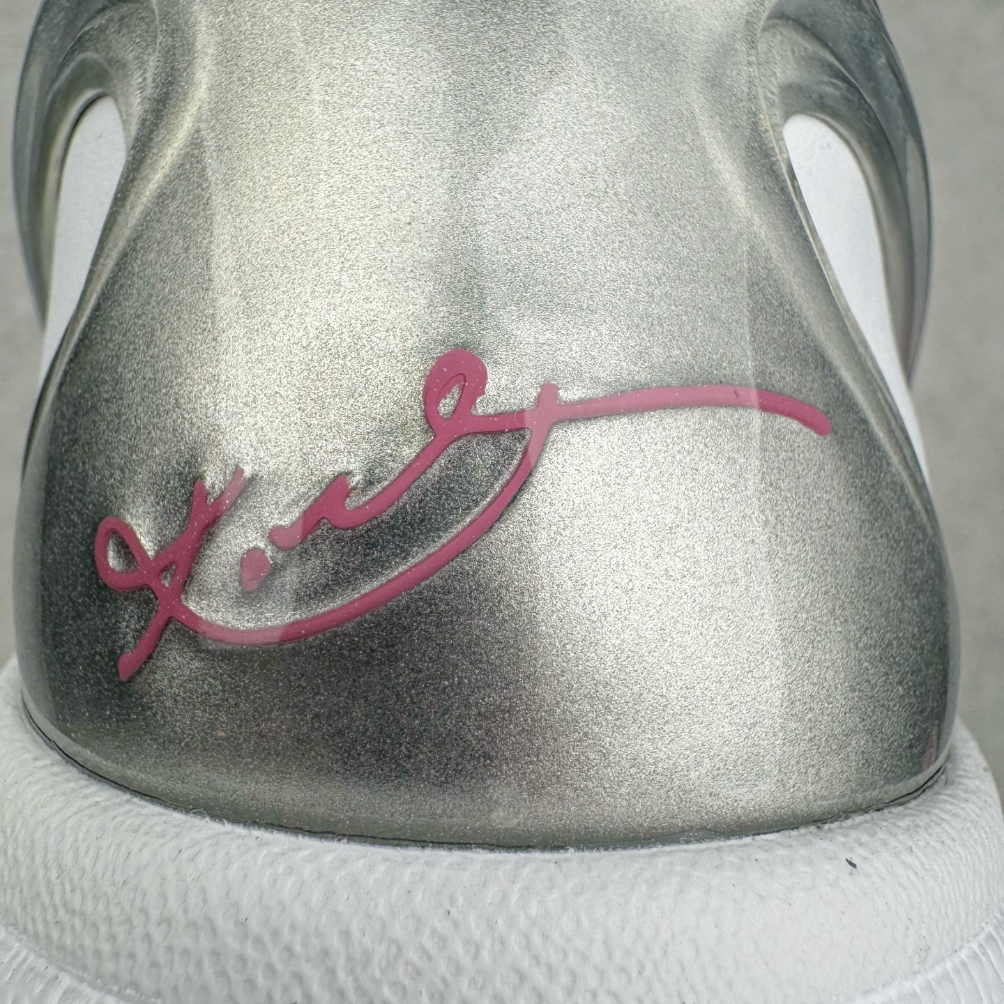 图片[22]-＃GX纯原 NK Zoom Kobe 6 Protro 科比六代 白粉乳腺癌 DJ3596-600 完美复刻公司货 前掌超大Zoom Turbo气垫 后掌EVA缓震 真正的原汁原味 还原ZP脚感 全身鞋材卡料色独家定制 唯一正确喷漆工艺Swoosh 正确凹凸蛇鳞工艺 正确鞋面渐变效果 内全置真动飞态线 独立原厂模具 最大尺码达到48.5码 首批不拼图大几率过验 亲测已过 支持各种高强度实战 无需担心 上脚价 补货周期极长 脚宽建议买大半码 科比系列前掌偏窄 不影响二次销售 支持七天无理由退换 尺码：40 40.5 41 42 42.5 43 44 44.5 45 45.5 46 47.5 48.5 49.6 50.5-选品中心