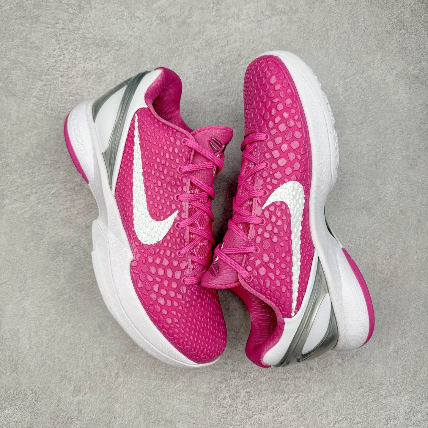 图片[3]-＃GX纯原 NK Zoom Kobe 6 Protro 科比六代 白粉乳腺癌 DJ3596-600 完美复刻公司货 前掌超大Zoom Turbo气垫 后掌EVA缓震 真正的原汁原味 还原ZP脚感 全身鞋材卡料色独家定制 唯一正确喷漆工艺Swoosh 正确凹凸蛇鳞工艺 正确鞋面渐变效果 内全置真动飞态线 独立原厂模具 最大尺码达到48.5码 首批不拼图大几率过验 亲测已过 支持各种高强度实战 无需担心 上脚价 补货周期极长 脚宽建议买大半码 科比系列前掌偏窄 不影响二次销售 支持七天无理由退换 尺码：40 40.5 41 42 42.5 43 44 44.5 45 45.5 46 47.5 48.5 49.6 50.5-选品中心