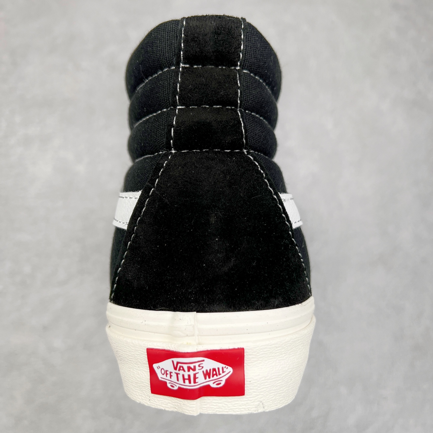 图片[8]-Vans Clash The Wall 经典解构高帮 致敬街头文化，挑战传统规则 此次全新系列融合Authentic、Old Skool、Sk8-Hi、Mid Skool 四款鞋型，以中心基点分成四等分，再通过工艺将其重新组装，凸显解构风。 货号：VN000CNKBA2 黑白 货号：VN000CNKSN0 海军蓝 尺码：35 36 36.5 37 38 38.5 39 40 40.5 41 42 42.5 43 44-选品中心