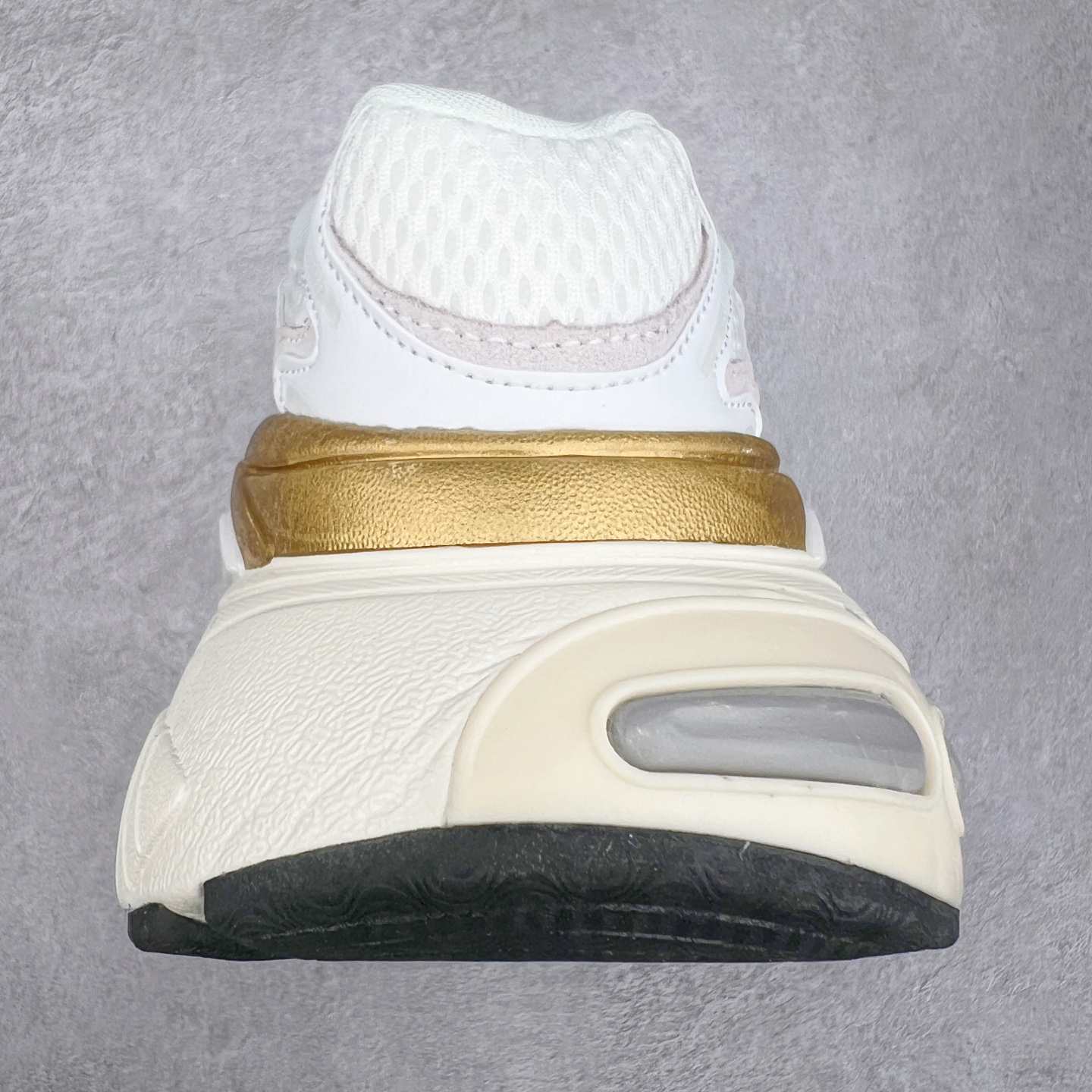 图片[8]-AD Originals ADISTAR XLG 潮流前卫科技休闲运动老爹鞋 IH3883 未来科技主义线条勾勒前卫张力 呈现饱满立体的3D感鞋身 浑厚中底搭载轻薄橡胶外底 皮革鞋面配合织物衬里 舒适脚感时刻在线交叉饰面错落点缀 跨越时代经典 科技潮感进阶 多元层次尽显 激活潮搭灵感 演绎先锋美学 在纪元暮光中开启潮酷新型态 尺码：35.5 36 36.5 37.5 38 38.5 39 40 40.5 41 42 42.5 43 44 44.5 45-选品中心