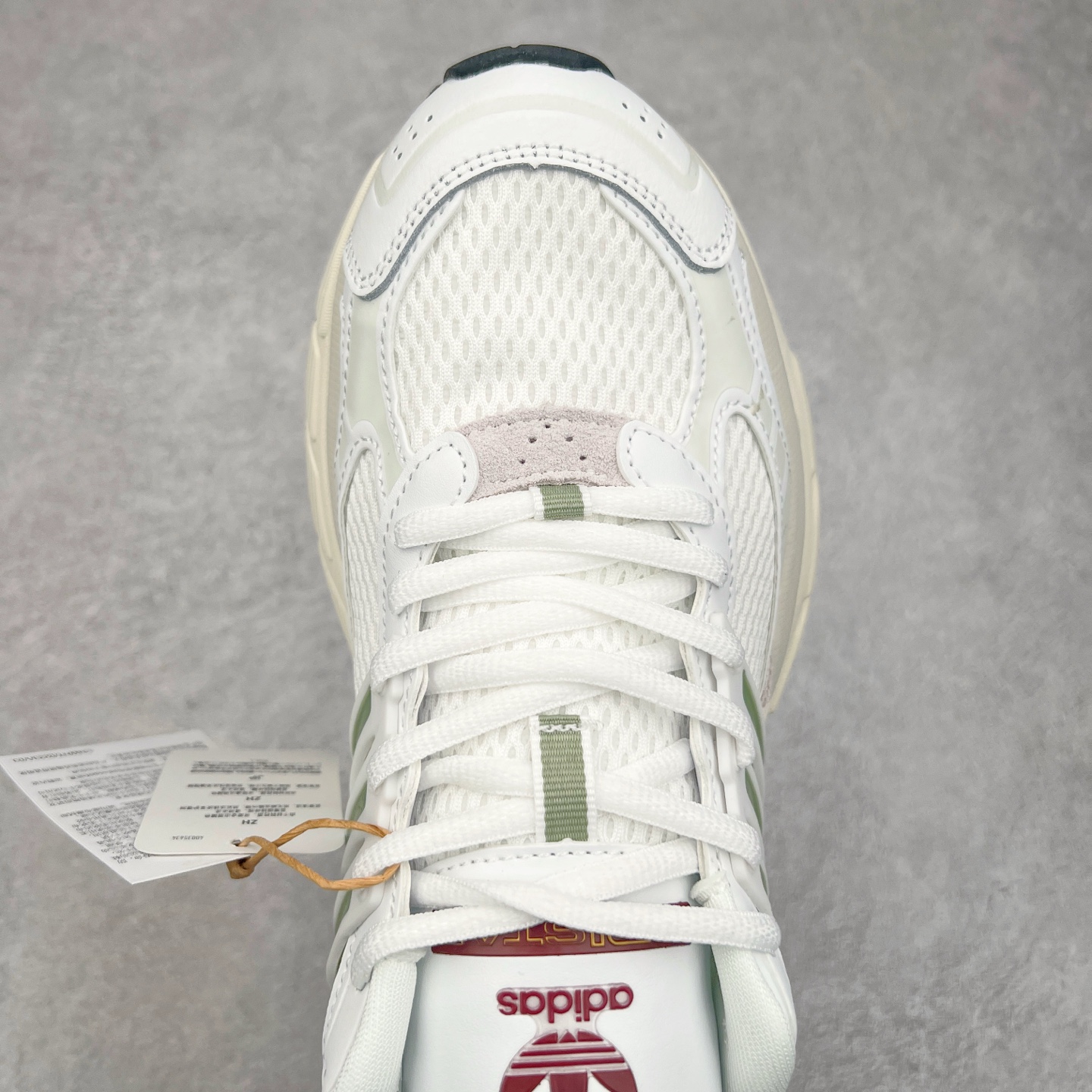 图片[4]-AD Originals ADISTAR XLG 潮流前卫科技休闲运动老爹鞋 IH3883 未来科技主义线条勾勒前卫张力 呈现饱满立体的3D感鞋身 浑厚中底搭载轻薄橡胶外底 皮革鞋面配合织物衬里 舒适脚感时刻在线交叉饰面错落点缀 跨越时代经典 科技潮感进阶 多元层次尽显 激活潮搭灵感 演绎先锋美学 在纪元暮光中开启潮酷新型态 尺码：35.5 36 36.5 37.5 38 38.5 39 40 40.5 41 42 42.5 43 44 44.5 45-选品中心