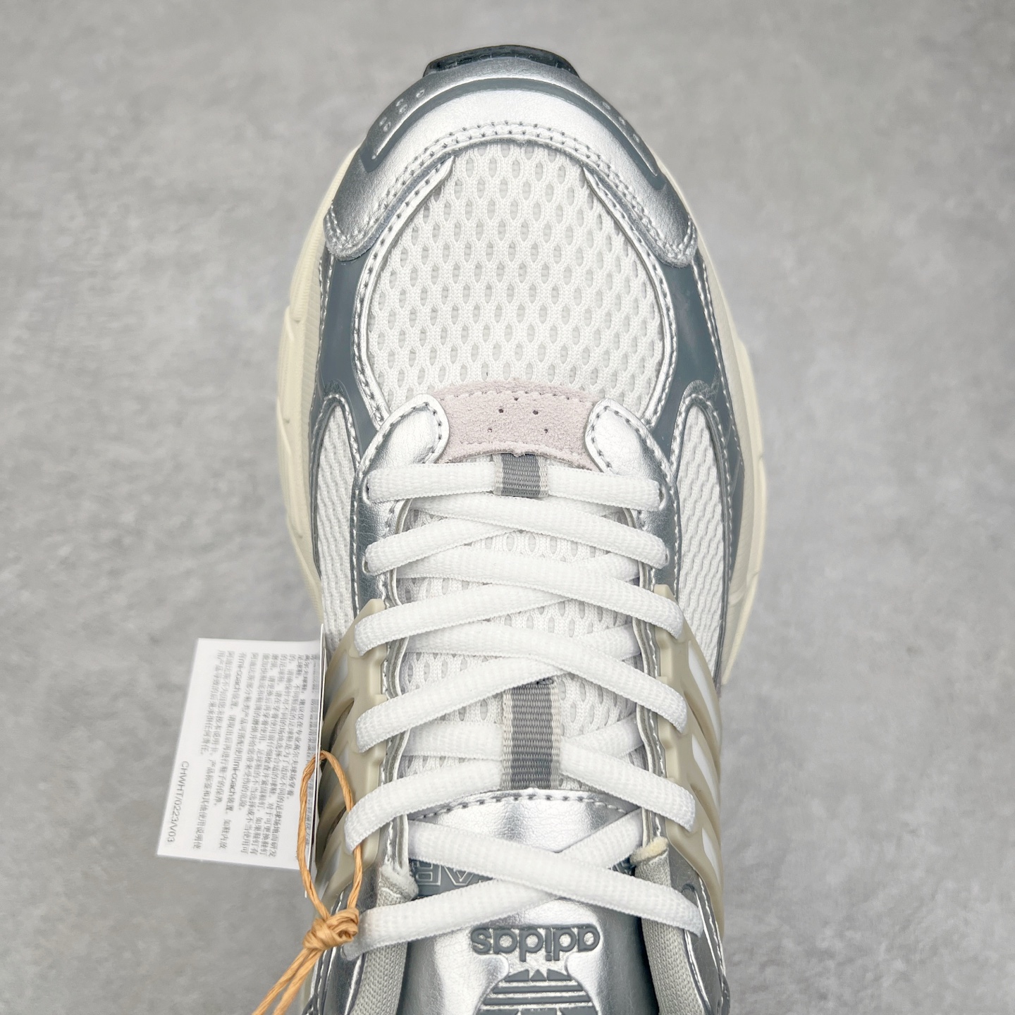 图片[4]-AD Originals ADISTAR XLG 潮流前卫科技休闲运动老爹鞋 IH3882 未来科技主义线条勾勒前卫张力 呈现饱满立体的3D感鞋身 浑厚中底搭载轻薄橡胶外底 皮革鞋面配合织物衬里 舒适脚感时刻在线交叉饰面错落点缀 跨越时代经典 科技潮感进阶 多元层次尽显 激活潮搭灵感 演绎先锋美学 在纪元暮光中开启潮酷新型态 尺码：35.5 36 36.5 37.5 38 38.5 39 40 40.5 41 42 42.5 43 44 44.5 45-选品中心