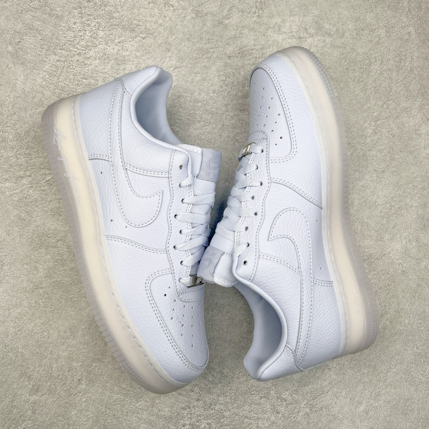 图片[3]-NK Air Force 1´07 Low 空军一号低帮百搭休闲运动板鞋 CZ8065-500 柔软、弹性十足的缓震性能和出色的中底设计 横跨复古与现代的外型结合 造就出风靡全球 三十多年的Force 1 直到今天还深受青睐 尺码：36 36.5 37.5 38 38.5 39 40 40.5 41 42 42.5 43 44 44.5 45-选品中心