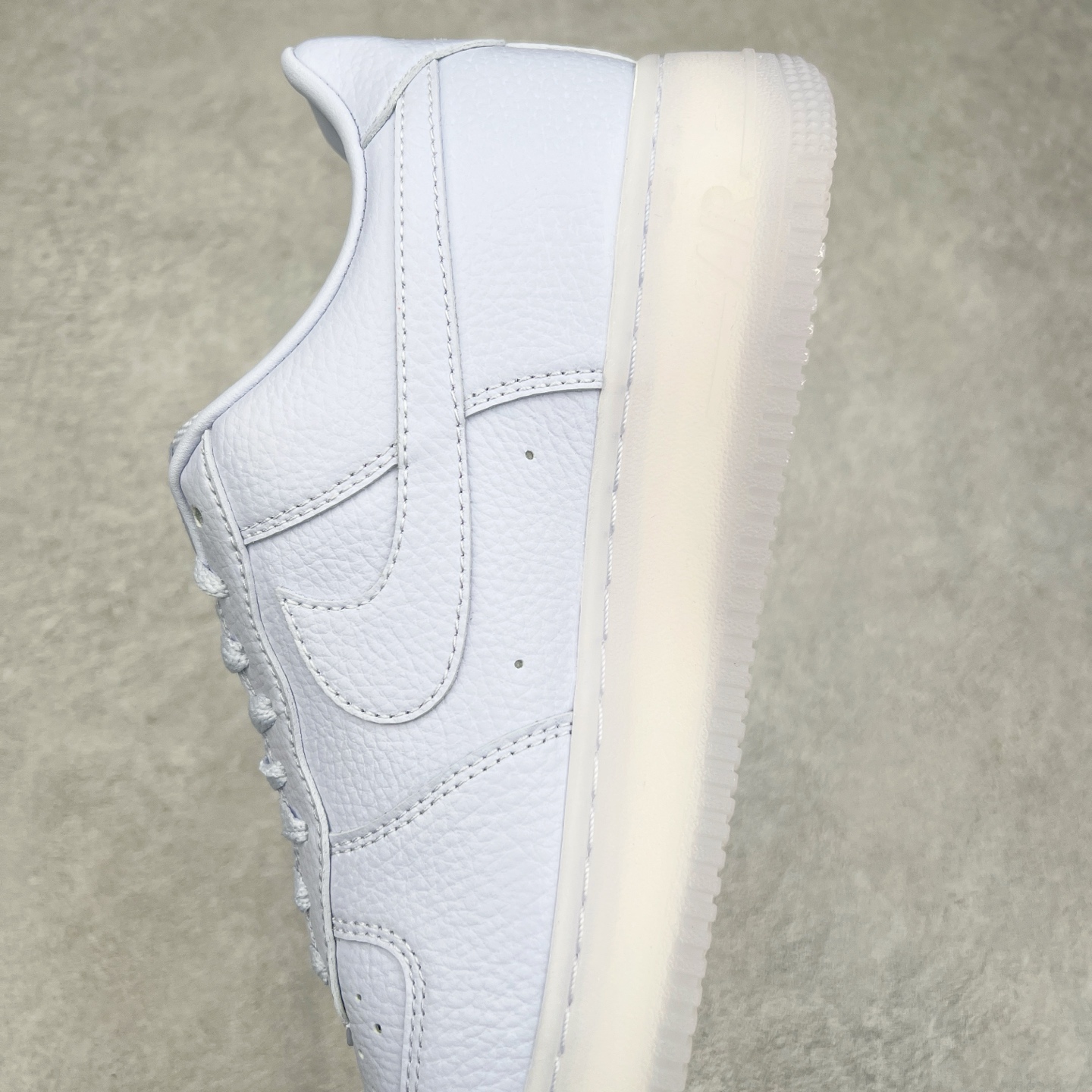 图片[7]-NK Air Force 1´07 Low 空军一号低帮百搭休闲运动板鞋 CZ8065-500 柔软、弹性十足的缓震性能和出色的中底设计 横跨复古与现代的外型结合 造就出风靡全球 三十多年的Force 1 直到今天还深受青睐 尺码：36 36.5 37.5 38 38.5 39 40 40.5 41 42 42.5 43 44 44.5 45-选品中心