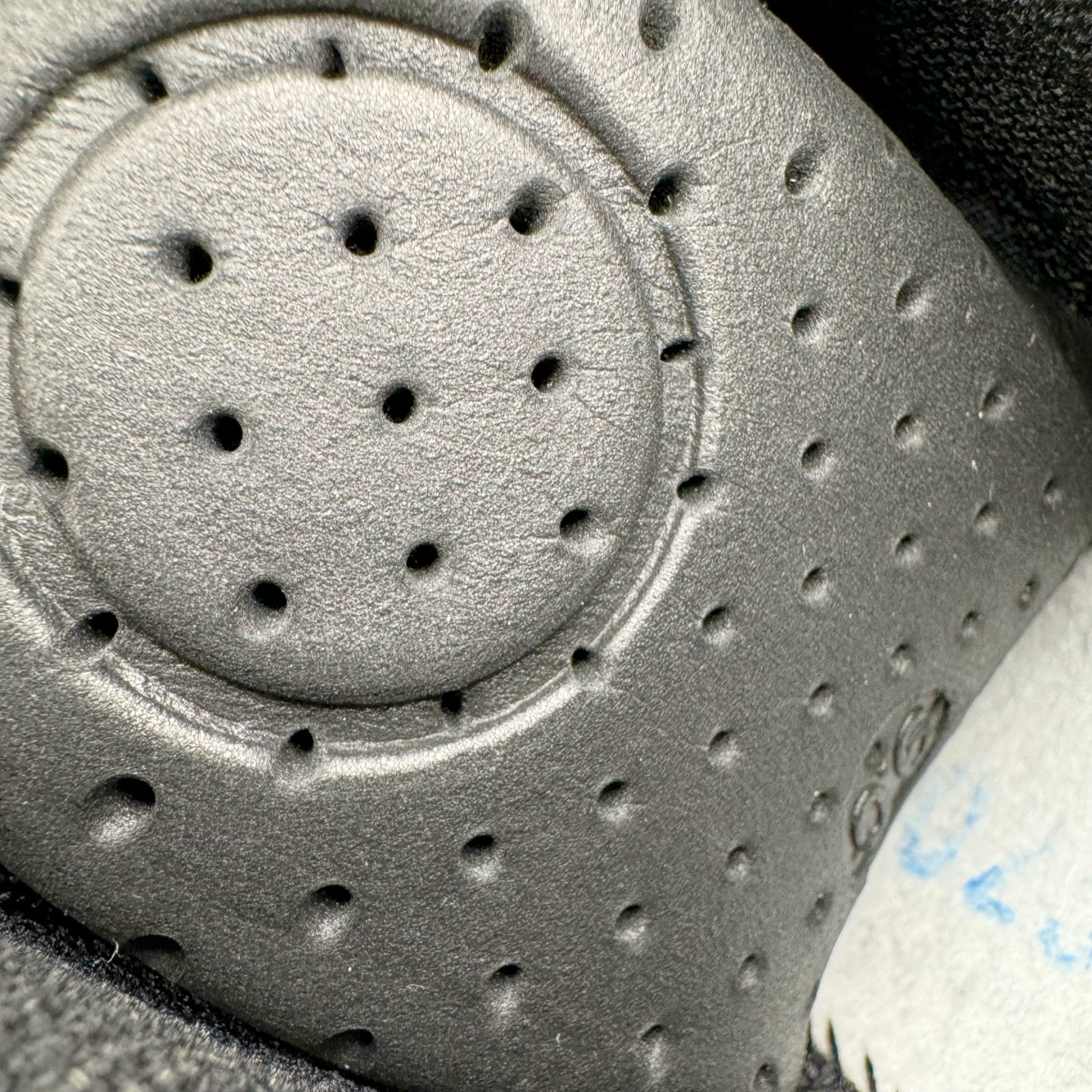 图片[21]-＃TZD特供 Arcteryx Norvan LD 3 Gore-Tex 始祖鸟系列长距离越野登山徒步户外防水多功能运动跑鞋 台州原厂独家原底面配置 全套原厂生产指令加持 原厂特供Vibram外底 防水弹力尼龙布 外层热压TPU鞋面 随意纵横 内外盒标包装纸鞋带配件均同步公司 完美拉帮中底带钢印 仅服务市场百分之五高端客户 公司一样的东西 放心开冲 外贸 零售 裸鞋 渠道货 随意操作 承诺半个月内开胶直接换新 尺码同步官方：39.5 40 40.5 41 42 42.5 43 44 44.5 45-选品中心