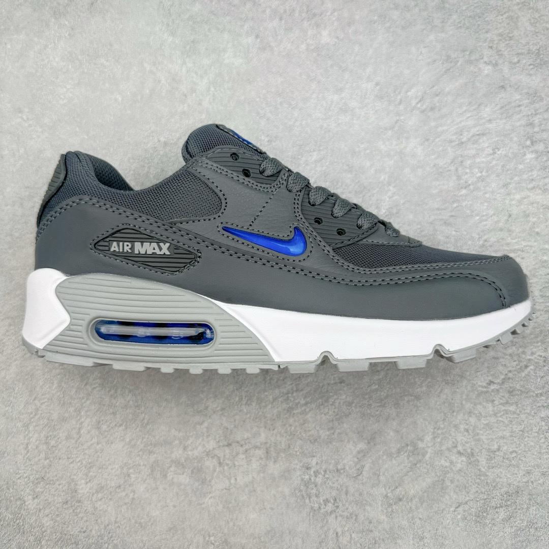 ＃MX版 NK Air MAX 90 气垫复古减震跑步鞋 经典重温 独家陆续补货 外单专供大厂出品 品质稳定 一百余色 终端操作 Air Max 90于1990年推出 来自Air Max系列 在Air Max 1的基础上改进而得 增加了气垫面积 外型上也更为流线 最特別的就是加入了菱纹塑胶嵌板 为Air Max 90增添了许多潮流气息 皮革鞋面 造就出色耐穿性和支撑力 Max Air缓震配置搭配泡棉中底 令Air Max 90轻盈而舒适 华夫格橡胶外底 铸就Air Max 90非凡的抓地力 而Air Max 90不仅是一双跑鞋 它成功跨越了时间的演进 成为了球鞋文化与潮流圈中最熟为人知的鞋款之一 尺码：36 36.5 37.5 38 38.5 39 40 40.5 41 42 42.5 43 44 44.5 45-选品中心