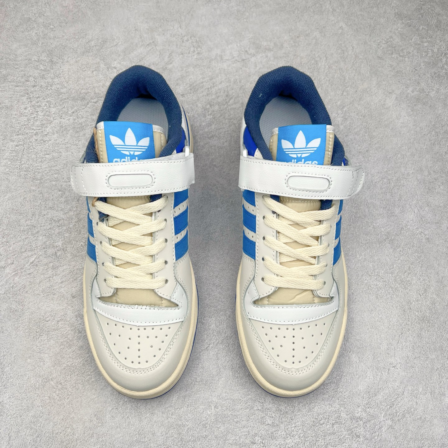 图片[2]-＃特价福利 AD Forum 84 Low OG 低帮百搭潮流休闲运动板鞋 以复古篮球鞋的外形为基础 采用皮革拼接 简约百搭 更加贴合舒适 中底内侧网格造型起到点睛之笔 外底橡胶 更显复古 尺码：36 36.5 37.5 38 38.5 39 40 40.5 41 42 42.5 43 44 44.5 45-选品中心