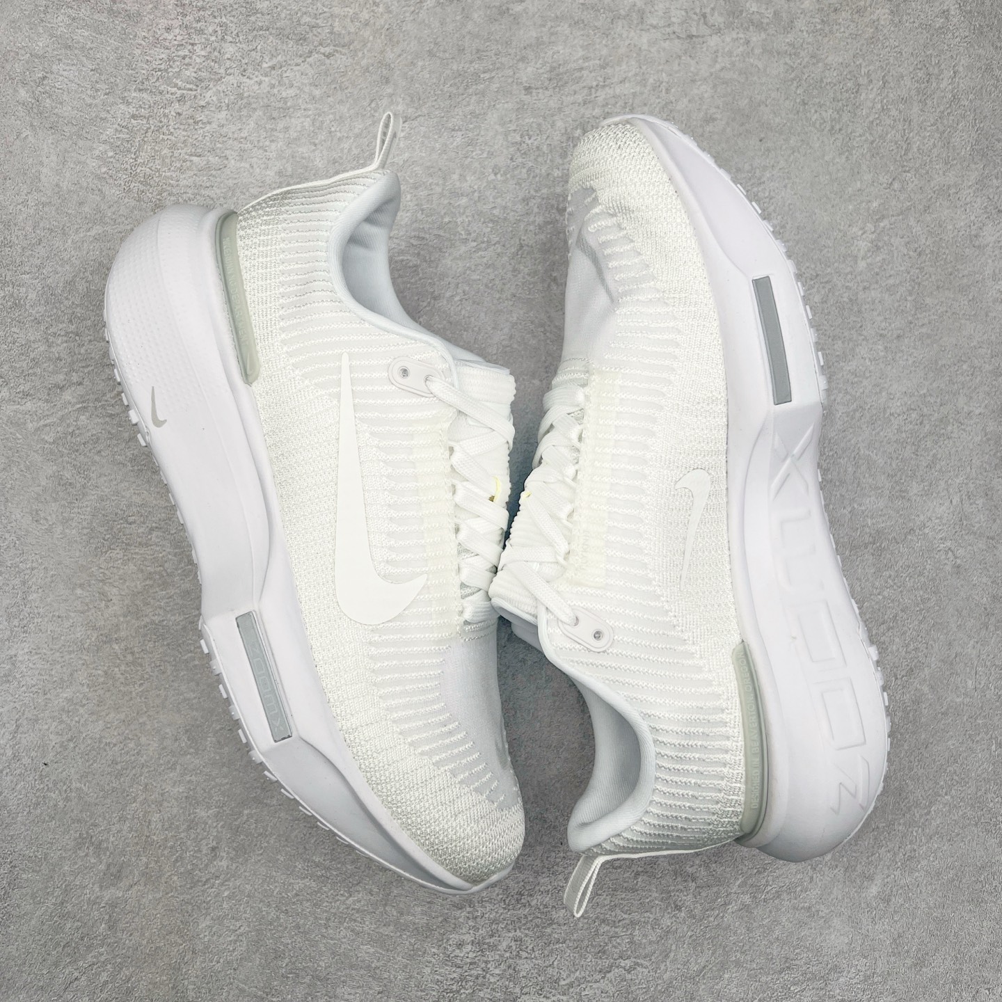 图片[3]-NK ZoomX Invincible Run Flyknit FK3 不可战胜3代系列轻量飞织低帮休闲运动慢跑鞋 此鞋专为短跑运动员而生，是为 5 至 10 公里距离的赛事和训练打造。整体设计采用流线型的轻质工程网眼材质构成鞋面，并与其他 Running 旗舰鞋款同样搭载全脚掌 ZoomX 缓冲中底，搭配 Pebax 物料与橡胶外底。ZoomX StreakFly 首发配色以“Prototype”呈现，其灵感是来自开发期间的磨损测试，透过编号的标记与内侧的预期跑步距离突出研发过程。尺码：36 36.5 37.5 38 38.5 39 40 40.5 41 42 42.5 43 44 44.5 45-选品中心