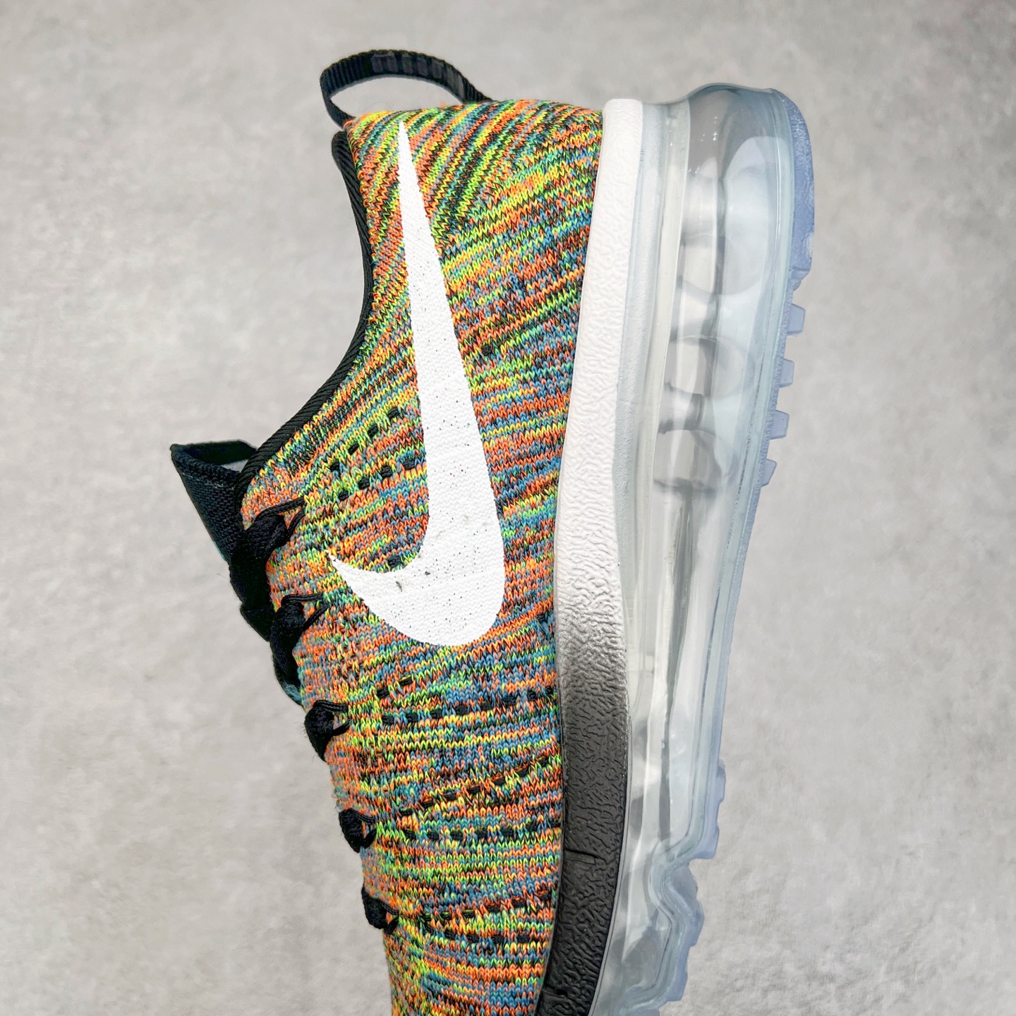 图片[7]-＃纯原 NK Air Max Flyknit 2014 舒适百搭减震耐磨低帮休闲跑步鞋 620469-004 使用备受欢迎的创新FLYKNIT鞋面 一体成形无缝设计将良好的透气性、柔韧性及支撑性完美结合于一身 结合飞线（FLYWIRE）科技 大幅减轻鞋身重量同时 更能根据步态实时调整鞋面的贴合度 如第二层皮肤般轻盈包裹双脚 高性能的缓震性能可将外部冲击力减至最低 让热爱驰骋的你得到可靠的保护 抓地力半透明橡胶外底结合升级版华夫格外底纹路 保证高磨区的耐久性同时更能带给双脚持久稳定的抓地力 无论是路跑或赛道跑 都能为你造就强大功能支持 实拍调校N版已经零色差零失真 百分百还原实物色彩所见即所得 不存在货不对板色差等低级问题 选购参考实物拍摄 不混卖不参货 只用心做好货严格选品 承诺混一赔十 尺码：35.5 36 36.5 37.5 38 38.5 39 40 40.5 41 42 42.5 43 44 44.5 45 46 46.5-选品中心