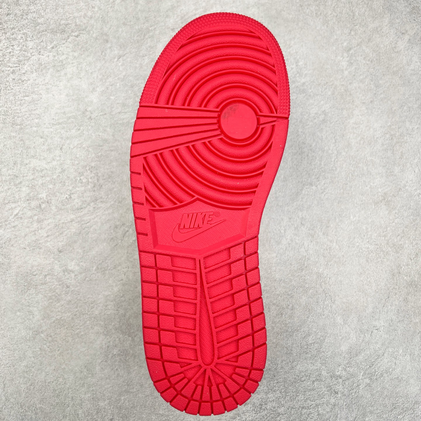 图片[9]-＃K版 Air Jordan AJ1 Low 低帮 帆白黄 HV4511-133 全新流水线出品 DT版本唯一平替选择 市场第二梯队最强版 全部原鞋开发 原楦原纸板开发 全鞋电脑针车 原厂内置全掌气垫 原盒内在原标 唯一Zp原版鞋带绑法 免检产品 全新2022版型 全头层皮料 完美零毛边处理 原厂配置全掌气垫 价格定位良心 几十个配色陆续出货 尺码：36 36.5 37.5 38 38.5 39 40 40.5 41 42 42.5 43 44 44.5 45 46 47.5-选品中心