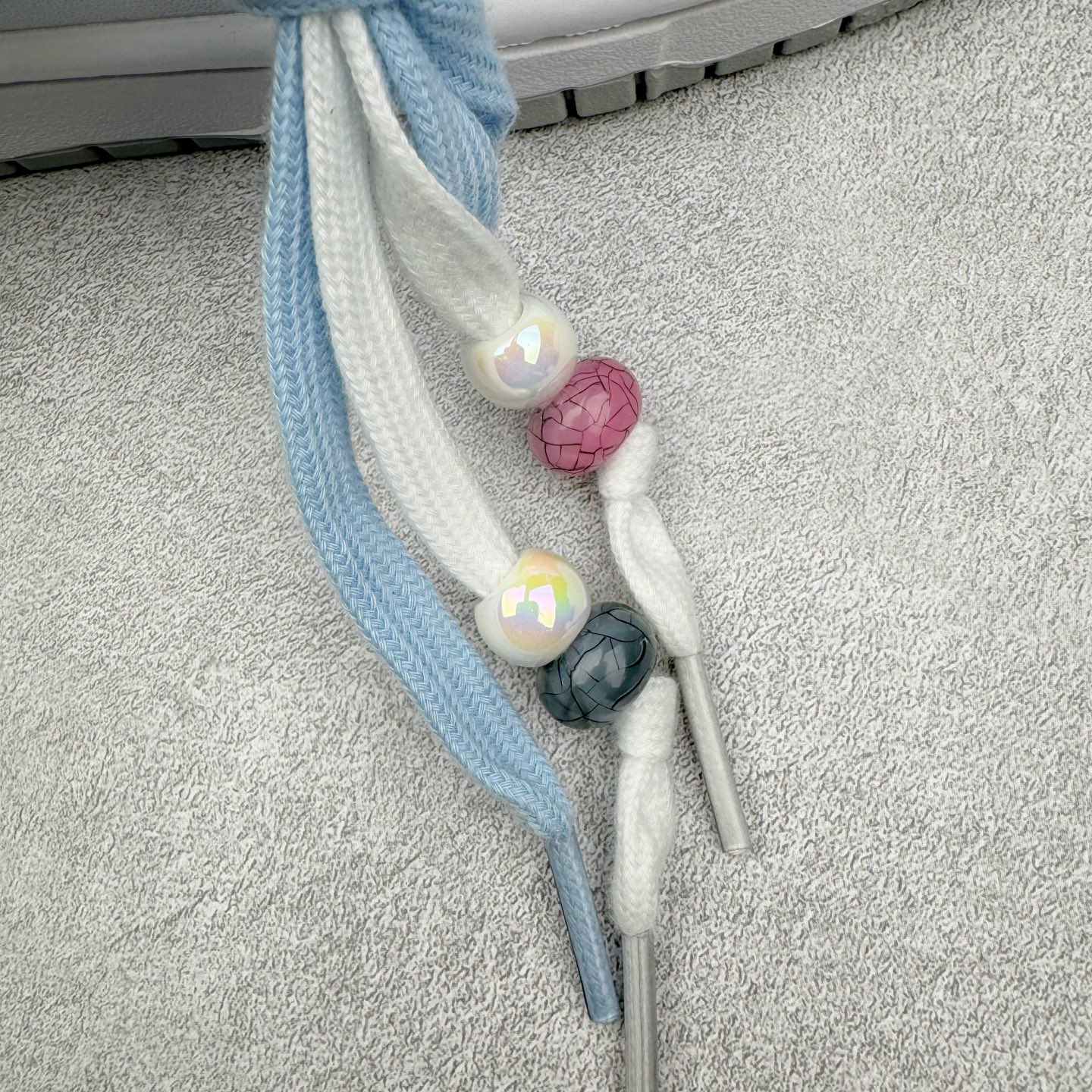 图片[12]-＃原盒版 NK Dunk Low 蛇年限定 灵蛇之珠 DD1391-103 全新支线性价比拉满 迎合行情定价 正确头层皮料 细节均购入原鞋校对开发 全套原纸板楦头加持 细节品控鞋型稳定 独家私模官方最新原厂磨具打造大底 鞋头坡度极致还原 原盒原配 玻璃冲刀 超高清洁度 全鞋零毛边皮料切割 正确中底布背胶中底布拉帮走线 尺码：36 36.5 37.5 38 38.5 39 40 40.5 41 42 42.5 43 44 44.5 45 46-选品中心