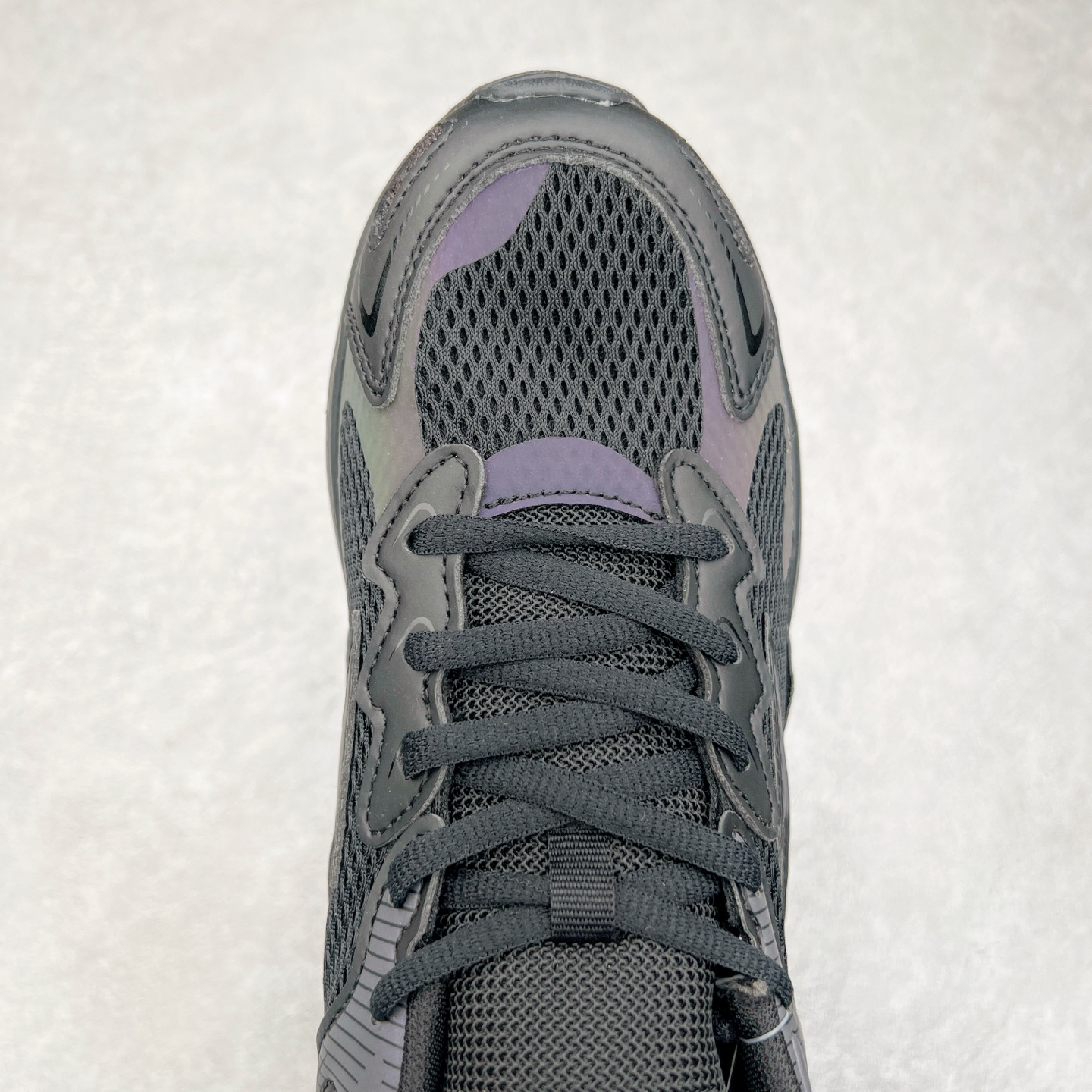 图片[4]-Mizuno Speed 2K 美津浓复古厚底织物合成革防滑耐磨透气低帮休闲跑步鞋 美津浓（Mizuno）是日本美津浓株式会社于1906年创立的运动品牌，经过一个多世纪的不断努力现已成为世界著名的运动器具、服装和鞋类生产商。美津浓力求服务于各类运动项目，并竭力使运动生活更加愉快和振奋。产品种类齐全，覆盖几乎全部主要运动项目，达到30万多个品类。尺码：36 36.5 37.5 38 38.5 39 40 40.5 41 42 42.5 43 44 44.5 45-选品中心