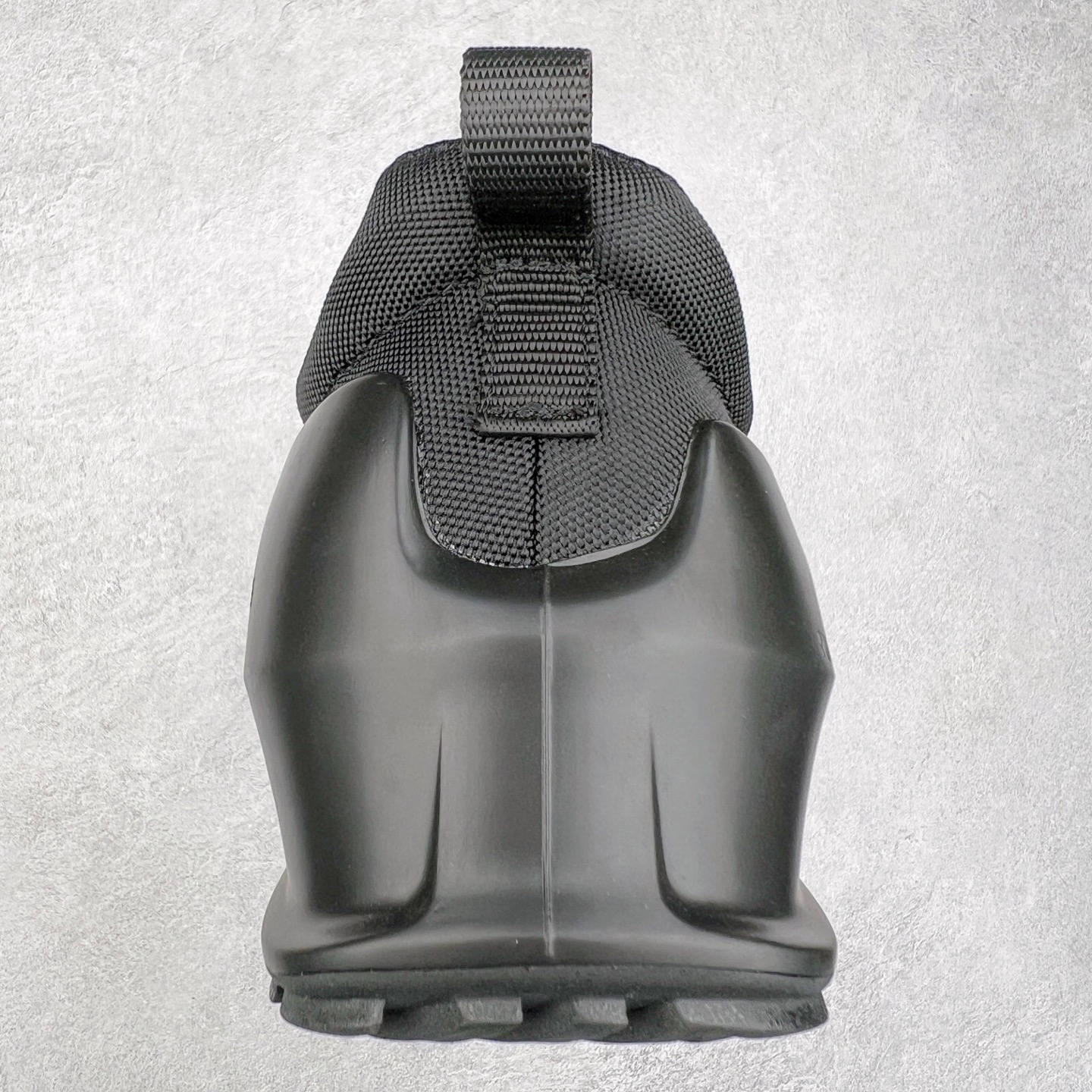 图片[8]-Ecco爱步男鞋新款运动鞋 跑鞋厚底增高老爹鞋 驱动系列全新款式 拼色拼接鞋面 时尚有型 牛皮与纺织品拼接 脚感舒适 出街有型 贴心套脚系带设计 舒适包裹双足 柔软细腻，亲肤透气 以摩托车粗犷胎纹为灵感 PU大底提供牵引性和支撑性 耐磨防滑提升稳定性 轻盈鞋底 舒适耐穿 户外出行 肆意洒脱 尺码：38 39 40 41 42 43 44（皮鞋码）-选品中心