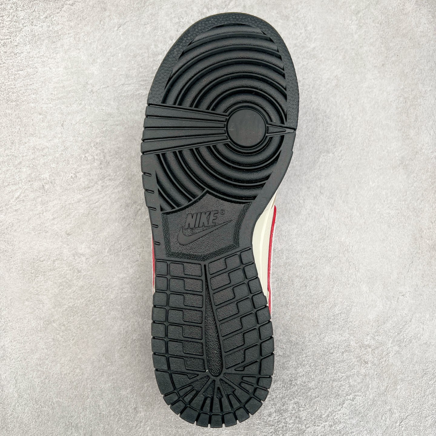 图片[9]-NK Dunk Low 定制配色 DJ2024-119 大厂出品 极力推荐 原装头层材料 独家版型蒸餾加工帶來的是更好的视觉和脚感体验大厂纯原品质出货 清洁度 电绣工艺 皮料切割干净无任何毛边 细节完美 尺码：36 36.5 37.5 38 38.5 39 40 40.5 41 42 42.5 43 44 44.5 45-选品中心