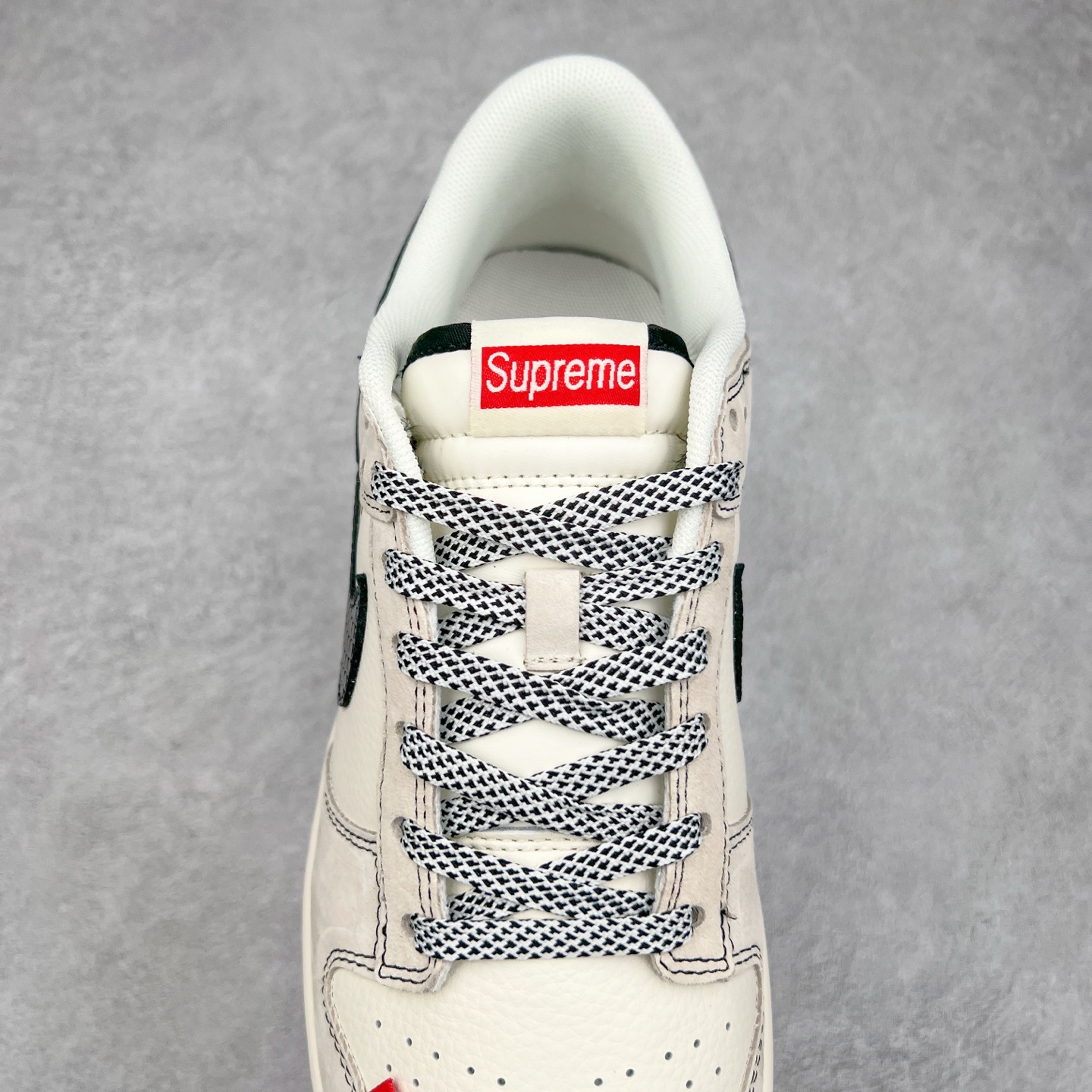 图片[5]-NK Dunk Low 定制配色 HH7518-030 大厂出品 极力推荐 原装头层材料 独家版型蒸餾加工帶來的是更好的视觉和脚感体验大厂纯原品质出货 清洁度 电绣工艺 皮料切割干净无任何毛边 细节完美 尺码：36 36.5 37.5 38 38.5 39 40 40.5 41 42 42.5 43 44 44.5 45-选品中心