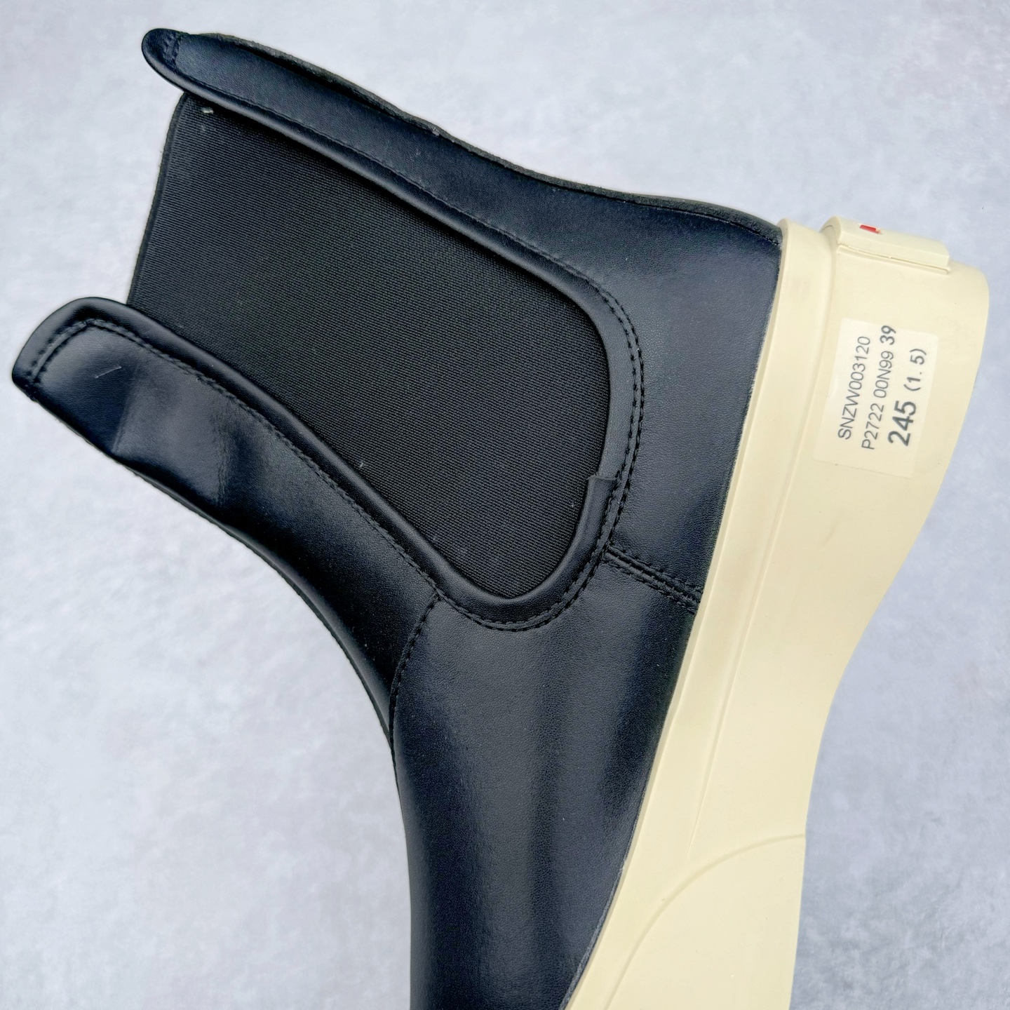 图片[7]-Marni Pablo Leather Mary Jane Sneaker 意大利奢侈品品牌-玛尼·巴勃罗·玛丽珍系列高帮松糕厚底百搭魔术贴大头增高板鞋 女鞋广东原产#采用软质粒面牛剖革鞋面材质#内里水染牛皮及乳胶脚垫#内嵌PU乳胶缓震脚垫#外置4.0cm厘米增高防滑耐磨TPR橡胶大底❗赵露思宋祖儿同款爆款大头鞋！尺码：35-40-选品中心