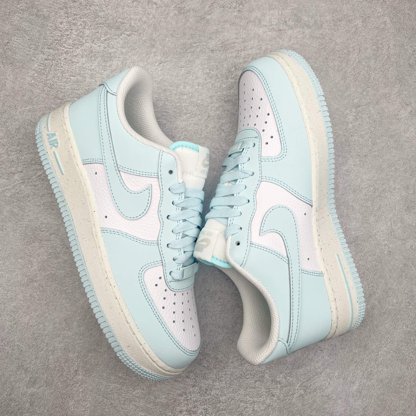 图片[3]-＃VF纯原福利 NK Air Force 1´07 Low 空军一号低帮百搭休闲运动板鞋 知名大厂出品 柔软、弹性十足的缓震性能和出色的中底设计 横跨复古与现代的外型结合 造就出风靡全球三十多年的Force 1 直到今天还深受青睐 尺码：35.5 36 36.5 37.5 38 38.5 39 40 40.5 41 42 42.5 43 44 44.5 45-选品中心