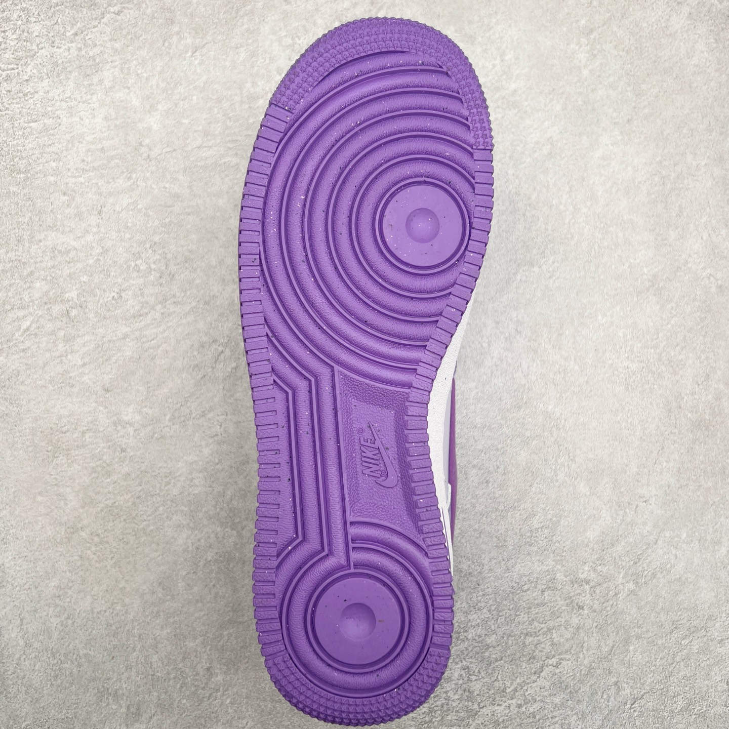 图片[9]-＃VF纯原福利 NK Air Force 1´07 Low 空军一号低帮百搭休闲运动板鞋 知名大厂出品 柔软、弹性十足的缓震性能和出色的中底设计 横跨复古与现代的外型结合 造就出风靡全球三十多年的Force 1 直到今天还深受青睐 尺码：35.5 36 36.5 37.5 38 38.5 39 40 40.5 41 42 42.5 43 44 44.5 45-选品中心