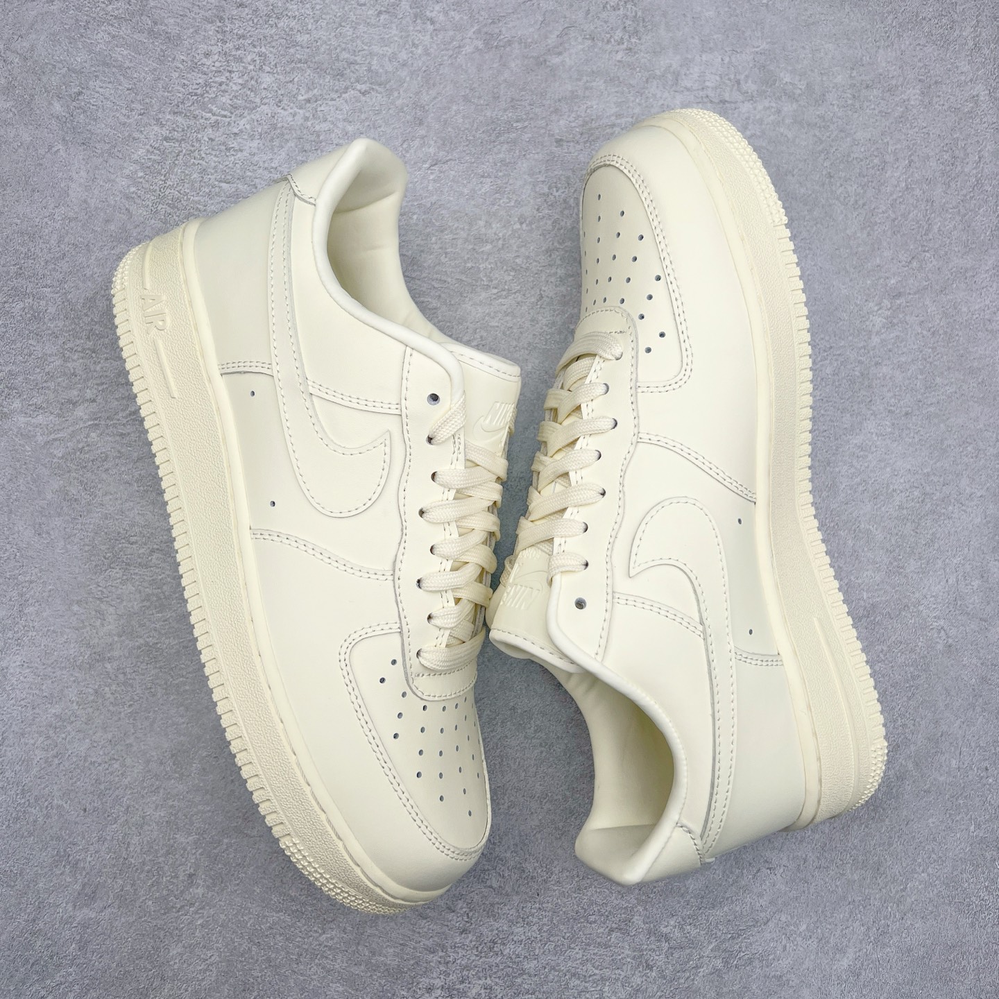 图片[3]-＃VF纯原福利 NK Air Force 1´07 Low 空军一号低帮百搭休闲运动板鞋 知名大厂出品 柔软、弹性十足的缓震性能和出色的中底设计 横跨复古与现代的外型结合 造就出风靡全球三十多年的Force 1 直到今天还深受青睐 尺码：35.5 36 36.5 37.5 38 38.5 39 40 40.5 41 42 42.5 43 44 44.5 45-选品中心