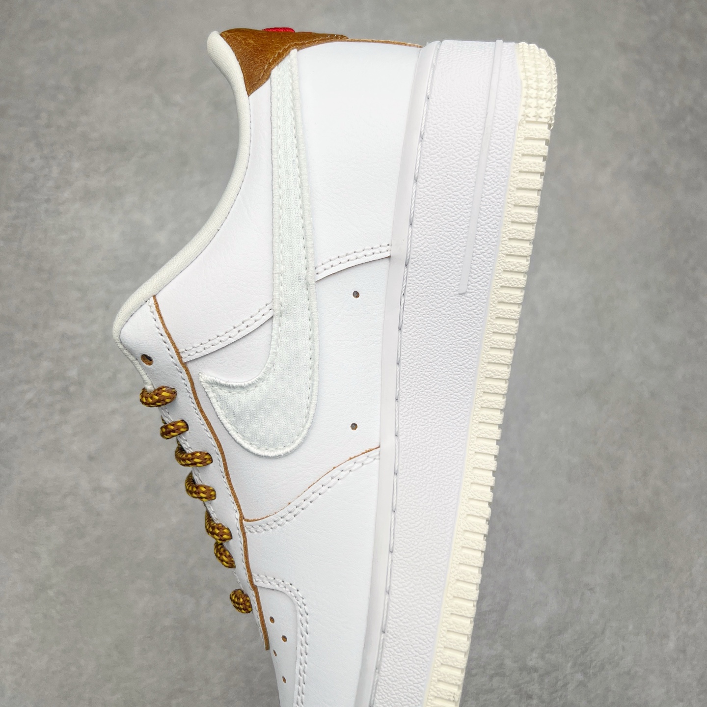 图片[7]-＃VF纯原福利 NK Air Force 1´07 Low 空军一号低帮百搭休闲运动板鞋 知名大厂出品 柔软、弹性十足的缓震性能和出色的中底设计 横跨复古与现代的外型结合 造就出风靡全球三十多年的Force 1 直到今天还深受青睐 尺码：35.5 36 36.5 37.5 38 38.5 39 40 40.5 41 42 42.5 43 44 44.5 45-选品中心