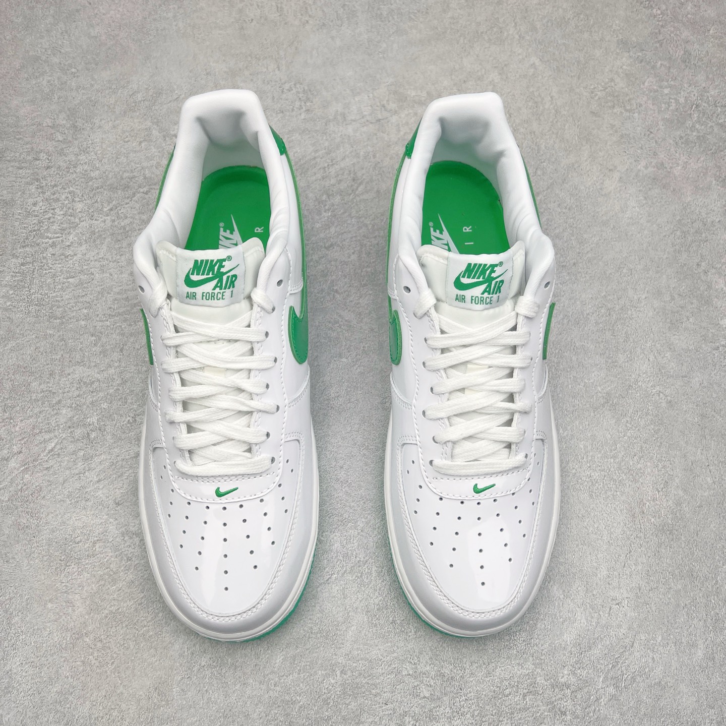 图片[2]-＃VF纯原福利 NK Air Force 1´07 Low 空军一号低帮百搭休闲运动板鞋 知名大厂出品 柔软、弹性十足的缓震性能和出色的中底设计 横跨复古与现代的外型结合 造就出风靡全球三十多年的Force 1 直到今天还深受青睐 尺码：35.5 36 36.5 37.5 38 38.5 39 40 40.5 41 42 42.5 43 44 44.5 45-选品中心