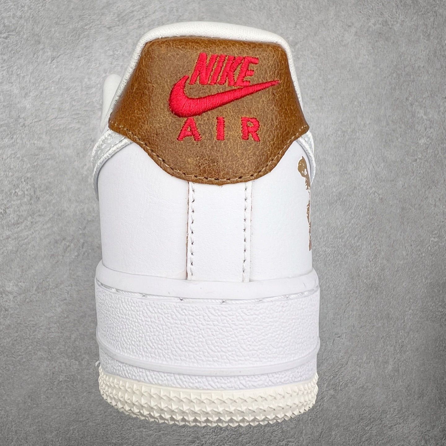 图片[8]-＃VF纯原福利 NK Air Force 1´07 Low 空军一号低帮百搭休闲运动板鞋 知名大厂出品 柔软、弹性十足的缓震性能和出色的中底设计 横跨复古与现代的外型结合 造就出风靡全球三十多年的Force 1 直到今天还深受青睐 尺码：35.5 36 36.5 37.5 38 38.5 39 40 40.5 41 42 42.5 43 44 44.5 45-选品中心