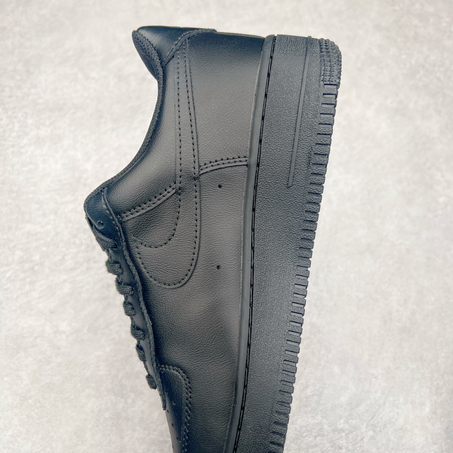 图片[7]-＃VF纯原福利 NK Air Force 1´07 Low 空军一号低帮百搭休闲运动板鞋 知名大厂出品 柔软、弹性十足的缓震性能和出色的中底设计 横跨复古与现代的外型结合 造就出风靡全球三十多年的Force 1 直到今天还深受青睐 尺码：35.5 36 36.5 37.5 38 38.5 39 40 40.5 41 42 42.5 43 44 44.5 45-选品中心