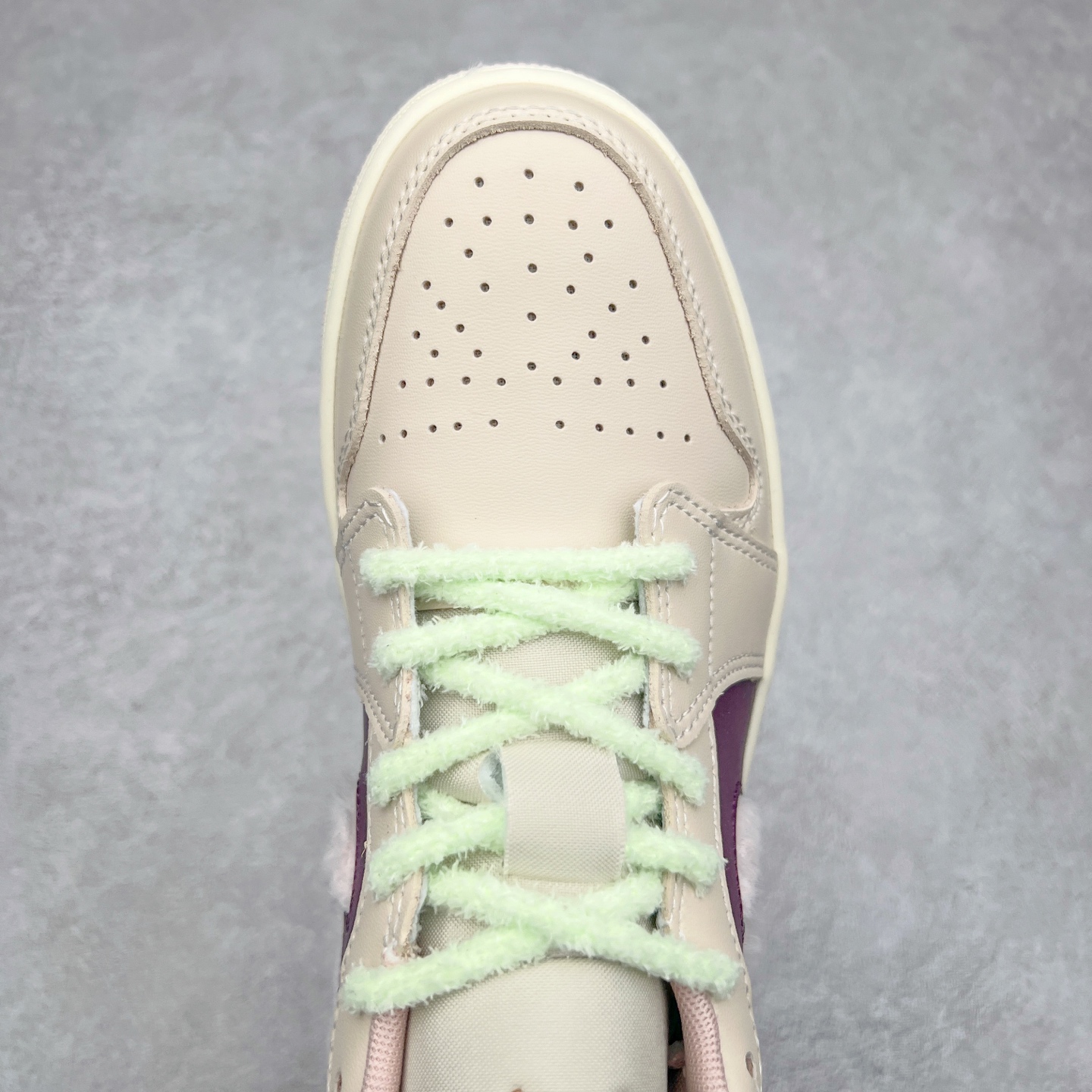 图片[4]-＃K版 Air Jordan AJ1 Low 低帮 粉红 FZ3928-200 全新流水线出品 DT版本唯一平替选择 市场第二梯队最强版 全部原鞋开发 原楦原纸板开发 全鞋电脑针车 原厂内置全掌气垫 原盒内在原标 唯一Zp原版鞋带绑法 免检产品 全新2022版型 全头层皮料 完美零毛边处理 原厂配置全掌气垫 价格定位良心 几十个配色陆续出货 尺码：36 36.5 37.5 38 38.5 39 40 40.5 41 42 42.5 43 44 44.5 45 46 47.5-选品中心