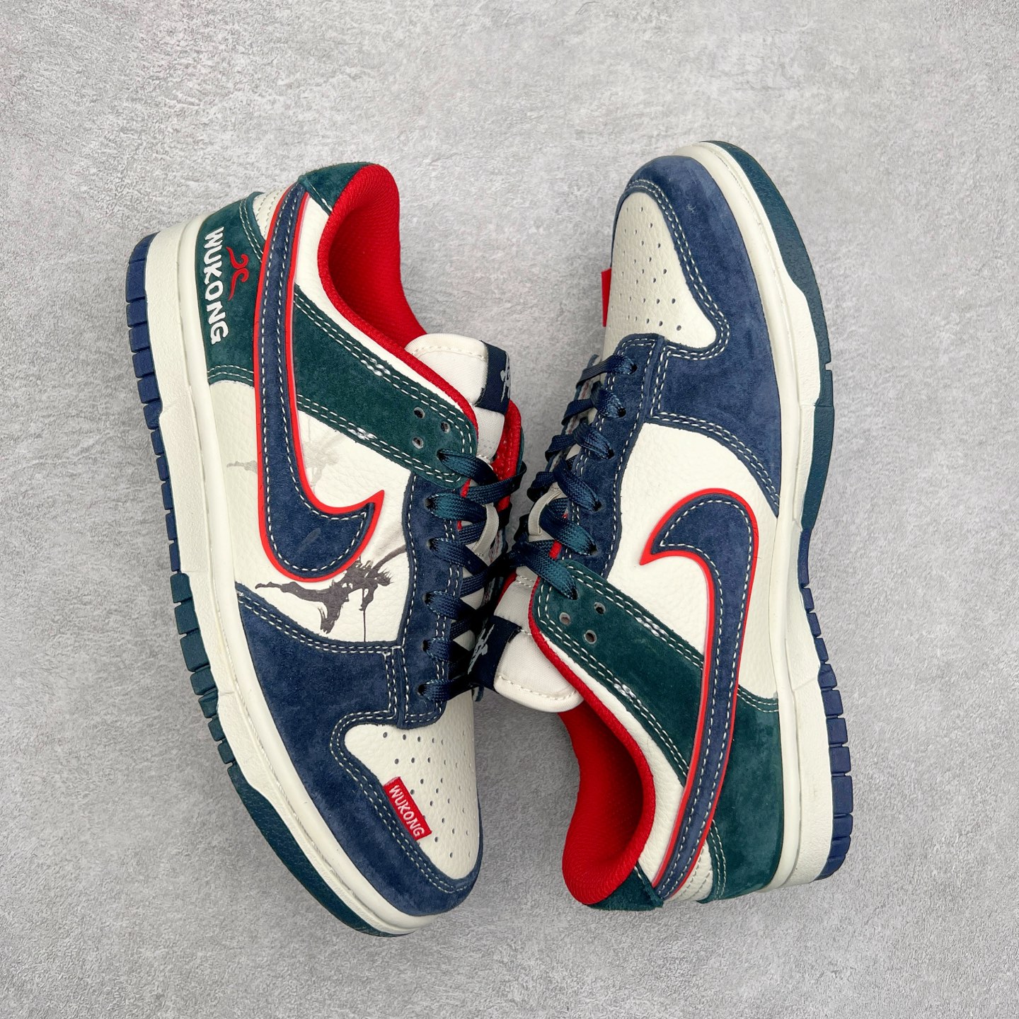 图片[3]-NK Dunk Low 定制配色 DJ2024-035 大厂出品 极力推荐 原装头层材料 独家版型蒸餾加工帶來的是更好的视觉和脚感体验大厂纯原品质出货 清洁度 电绣工艺 皮料切割干净无任何毛边 细节完美 尺码：36 36.5 37.5 38 38.5 39 40 40.5 41 42 42.5 43 44 44.5 45-选品中心