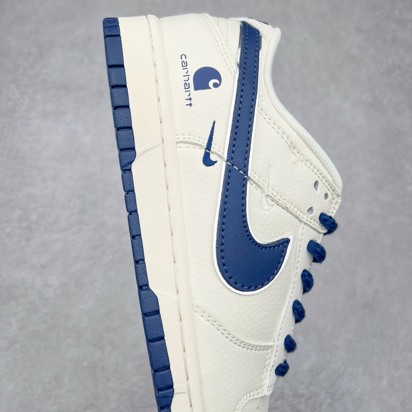 图片[6]-NK Dunk Low 定制配色 SJ1089-008 大厂出品 极力推荐 原装头层材料 独家版型蒸餾加工帶來的是更好的视觉和脚感体验大厂纯原品质出货 清洁度 电绣工艺 皮料切割干净无任何毛边 细节完美 尺码：36 36.5 37.5 38 38.5 39 40 40.5 41 42 42.5 43 44 44.5 45-选品中心