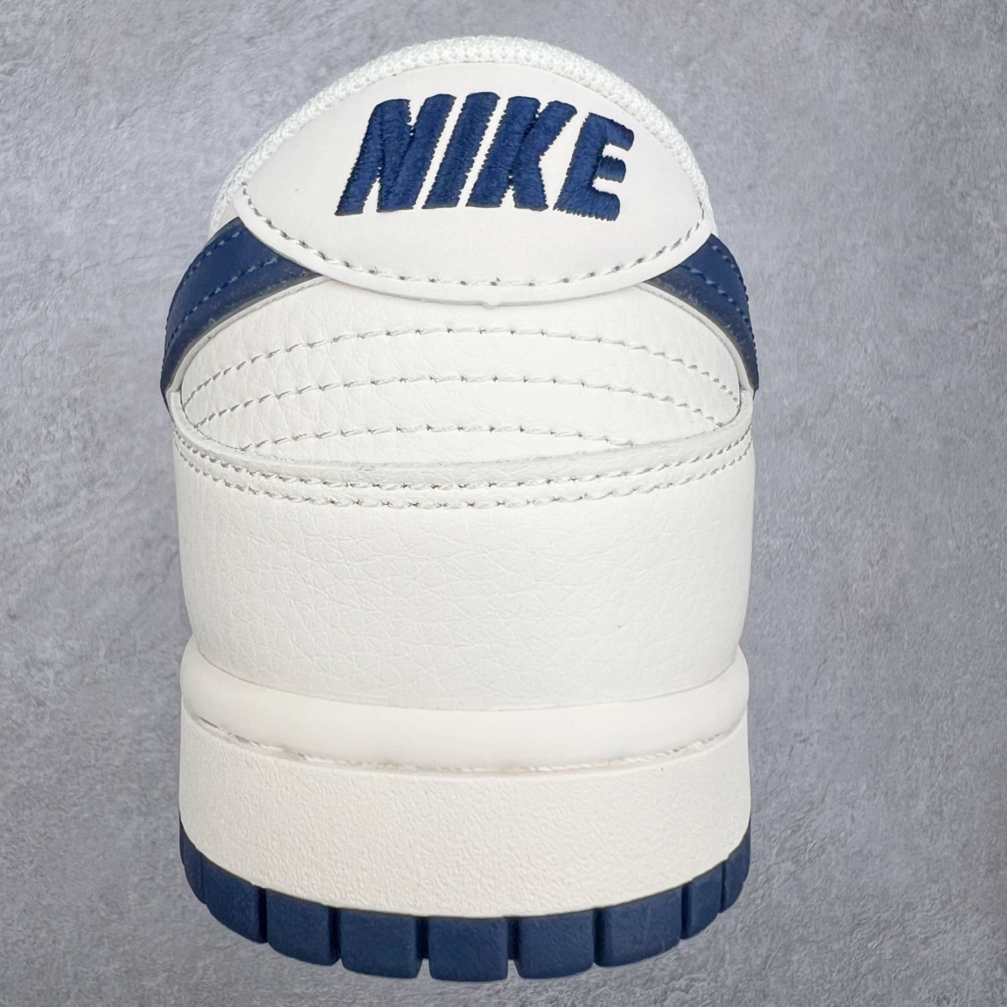 图片[8]-NK Dunk Low 定制配色 SJ1089-008 大厂出品 极力推荐 原装头层材料 独家版型蒸餾加工帶來的是更好的视觉和脚感体验大厂纯原品质出货 清洁度 电绣工艺 皮料切割干净无任何毛边 细节完美 尺码：36 36.5 37.5 38 38.5 39 40 40.5 41 42 42.5 43 44 44.5 45-选品中心