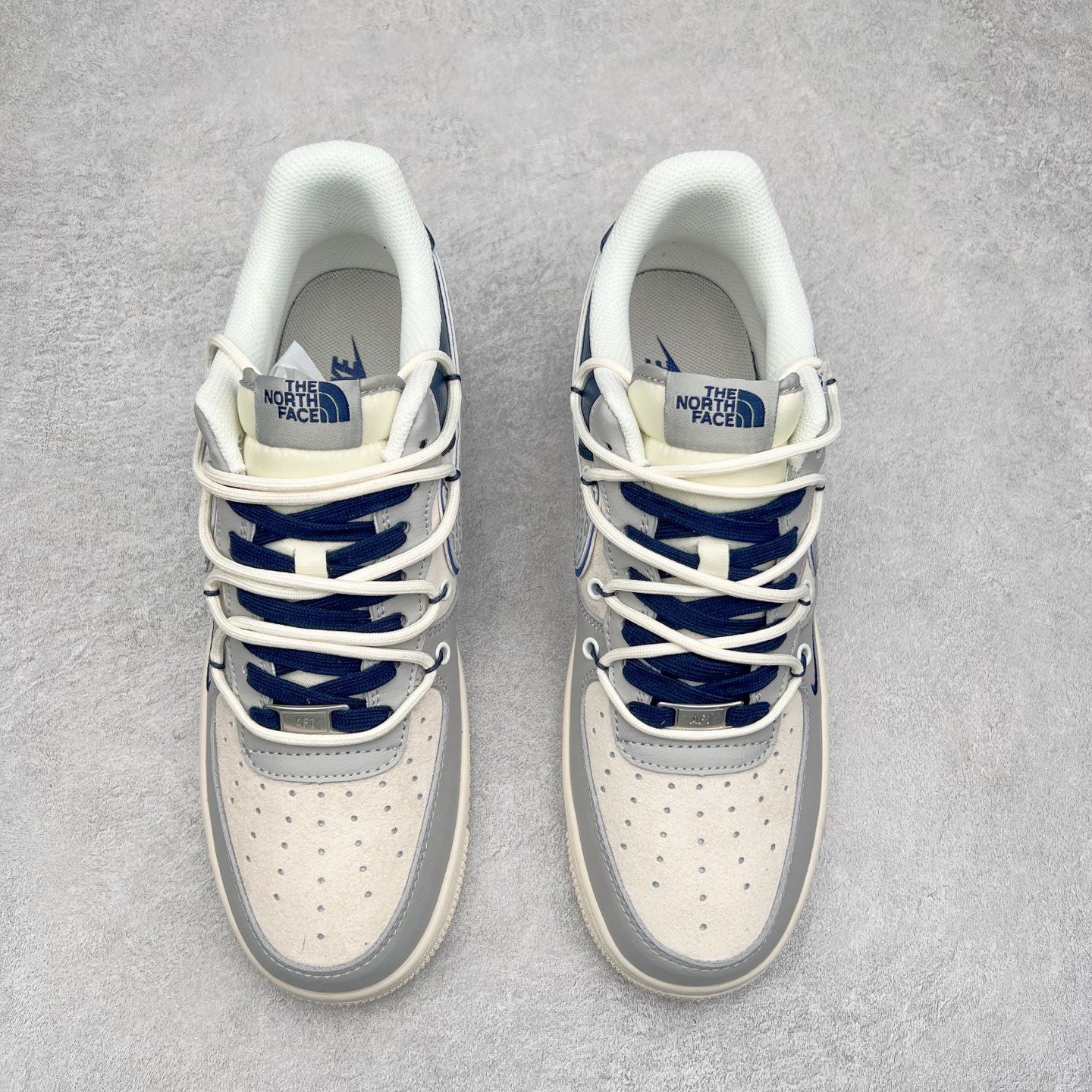 图片[2]-NK Air Force 1´07 Low 空军一号低帮百搭休闲运动板鞋 DM6688-024 柔软、弹性十足的缓震性能和出色的中底设计 横跨复古与现代的外型结合 造就出风靡全球 三十多年的Force 1 直到今天还深受青睐 尺码：36 36.5 37.5 38 38.5 39 40 40.5 41 42 42.5 43 44 44.5 45-选品中心