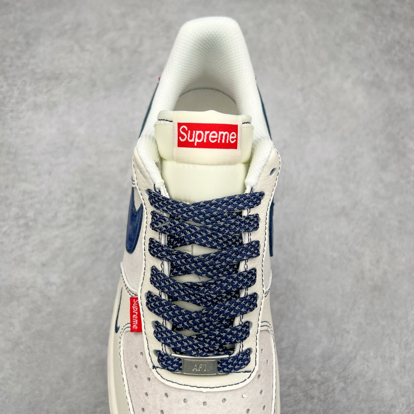 图片[5]-NK Air Force 1´07 Low 空军一号低帮百搭休闲运动板鞋 BB7518-021 柔软、弹性十足的缓震性能和出色的中底设计 横跨复古与现代的外型结合 造就出风靡全球 三十多年的Force 1 直到今天还深受青睐 尺码：36 36.5 37.5 38 38.5 39 40 40.5 41 42 42.5 43 44 44.5 45-选品中心