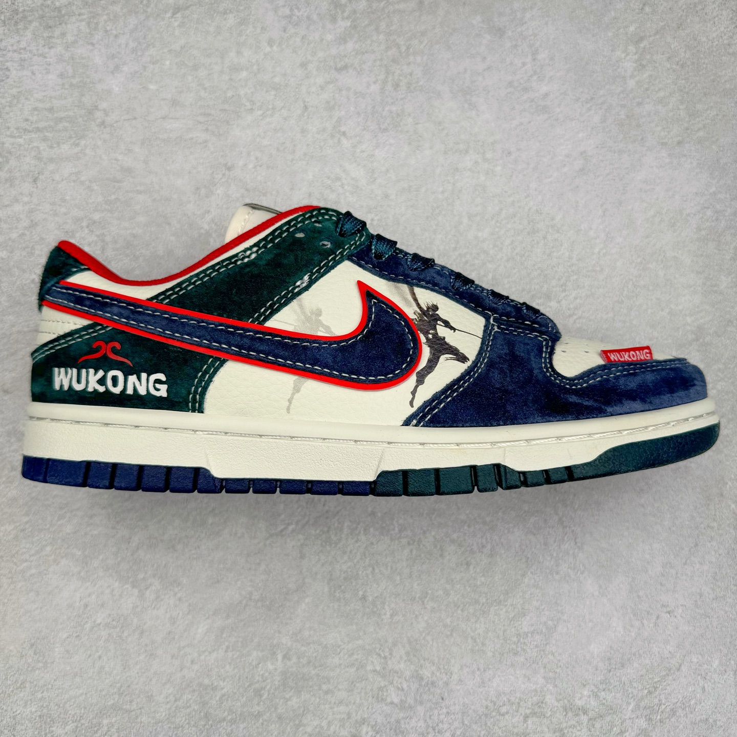 NK Dunk Low 定制配色 DJ2024-035 大厂出品 极力推荐 原装头层材料 独家版型蒸餾加工帶來的是更好的视觉和脚感体验大厂纯原品质出货 清洁度 电绣工艺 皮料切割干净无任何毛边 细节完美 尺码:36 36.5 37.5 38 38.5 39 40 40.5 41 42 42.5 43 44 44.5 45-选品中心