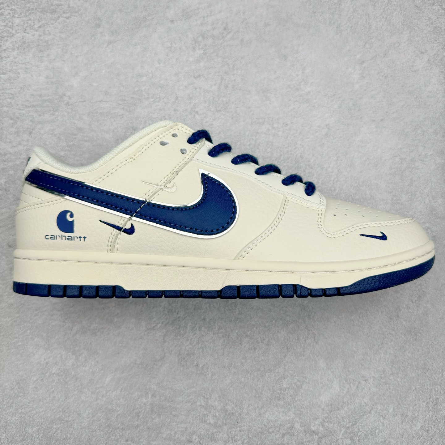 NK Dunk Low 定制配色 SJ1089-008 大厂出品 极力推荐 原装头层材料 独家版型蒸餾加工帶來的是更好的视觉和脚感体验大厂纯原品质出货 清洁度 电绣工艺 皮料切割干净无任何毛边 细节完美 尺码:36 36.5 37.5 38 38.5 39 40 40.5 41 42 42.5 43 44 44.5 45-选品中心