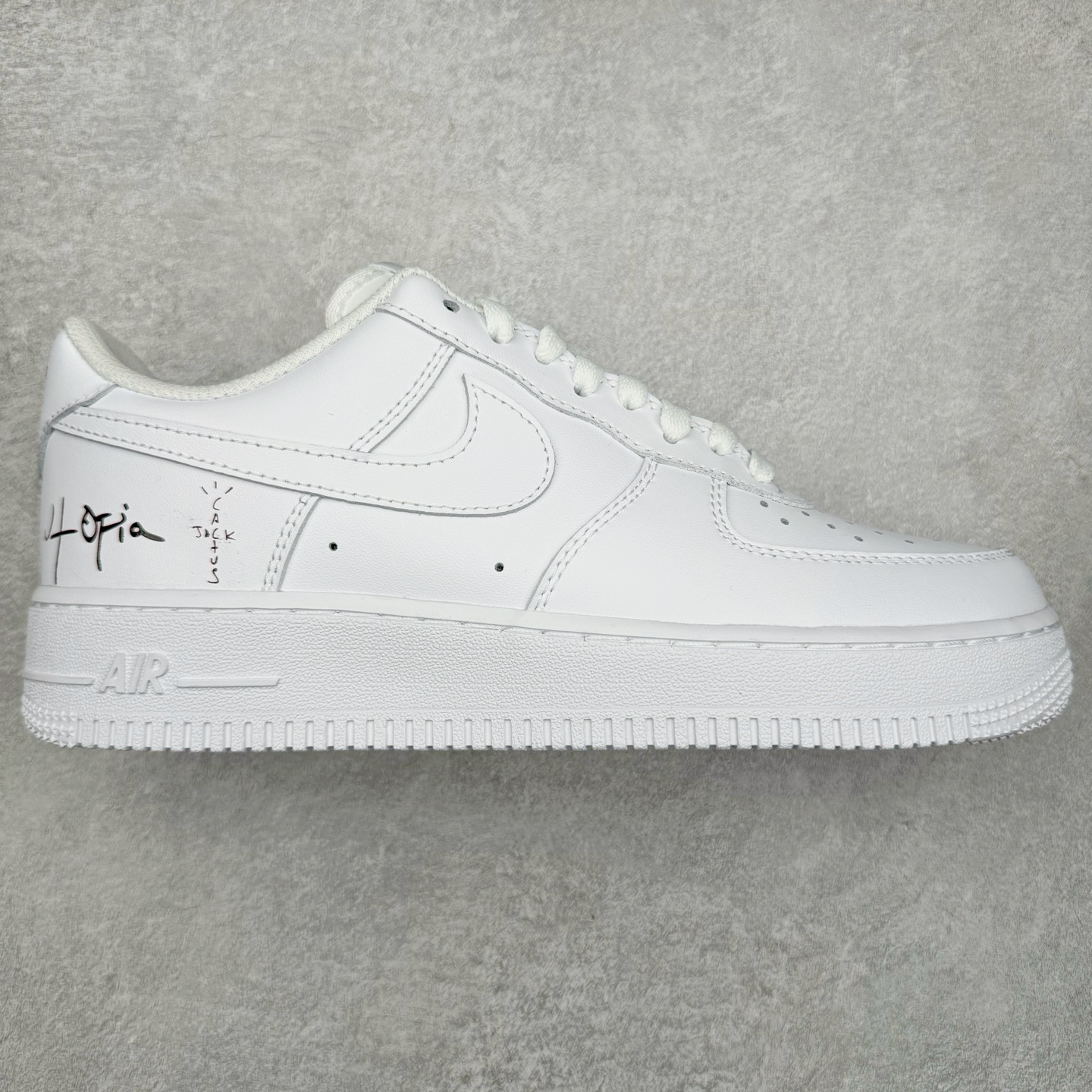 图片[7]-＃VF纯原福利 NK Air Force 1´07 Low 空军一号低帮百搭休闲运动板鞋 知名大厂出品 柔软、弹性十足的缓震性能和出色的中底设计 横跨复古与现代的外型结合 造就出风靡全球三十多年的Force 1 直到今天还深受青睐 尺码：35.5 36 36.5 37.5 38 38.5 39 40 40.5 41 42 42.5 43 44 44.5 45-选品中心