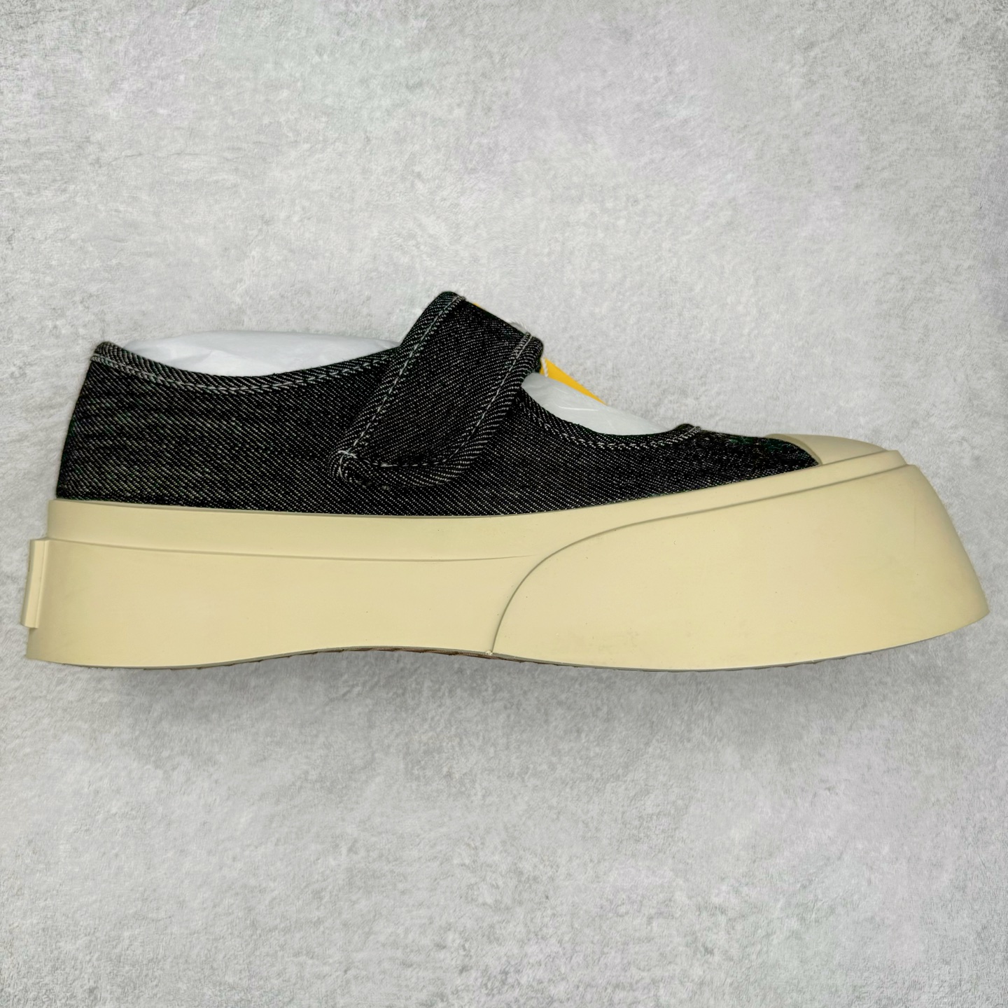 图片[8]-Marni Pablo Leather Mary Jane Sneaker 意大利奢侈品品牌-玛尼·巴勃罗·玛丽珍系列低帮松糕厚底百搭魔术贴大头增高板鞋 女鞋广东原产#采用软质粒面牛剖革鞋面材质#内里水染牛皮及乳胶脚垫#内嵌PU乳胶缓震脚垫#外置4.0cm厘米增高防滑耐磨TPR橡胶大底❗赵露思宋祖儿同款爆款大头鞋！尺码：35-40-选品中心