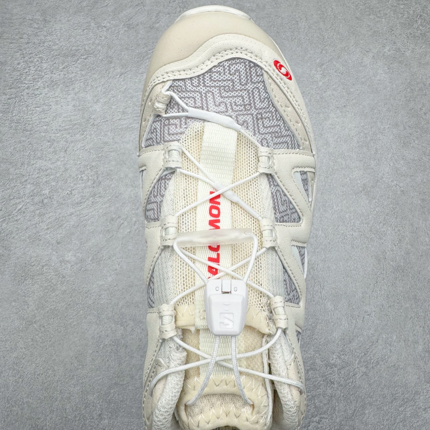 图片[4]-＃绿X/GX Salomon XT-QUEST ADV 萨洛蒙潮流越野机能户外功能鞋 纯原外贸平台特供订单 耗时半年巨作 全套原纸板楦头开发 原厂特供网布配套加持 确保原汁原味 完美呈现版型 原档数据独家私模五层组合大底 男女鞋同步官方开发至46.5 原装Ortholite轻量化鞋垫 中底布带钢印编号 原厂TPU锁扣 进口港宝加持 后跟自然饱满 还原公司包裹性 基于 SALOMON 初代 XT 鞋身造型并搭载 4D ADVANCED CHASSIS™ 大底打造而成 为这款 XT-QUEST 带来了多项足部控制与保护等功能性 如在运动过程中控制左右晃动的过程而提高稳定性、改善长途越野过程中足中到足尖的过渡、提高感知岩石的精确度以抵抗尖锐物体对脚底的伤害以及采用动态缓冲来增强穿着舒适感 从而减轻疲劳感 使 XT-QUEST 成为一双舒适且安全的户外之履 尺码：36 36.5 37.5 38 38.5 39 40 40.5 41 42 42.5 43 44 44.5 45 46 46.5-选品中心