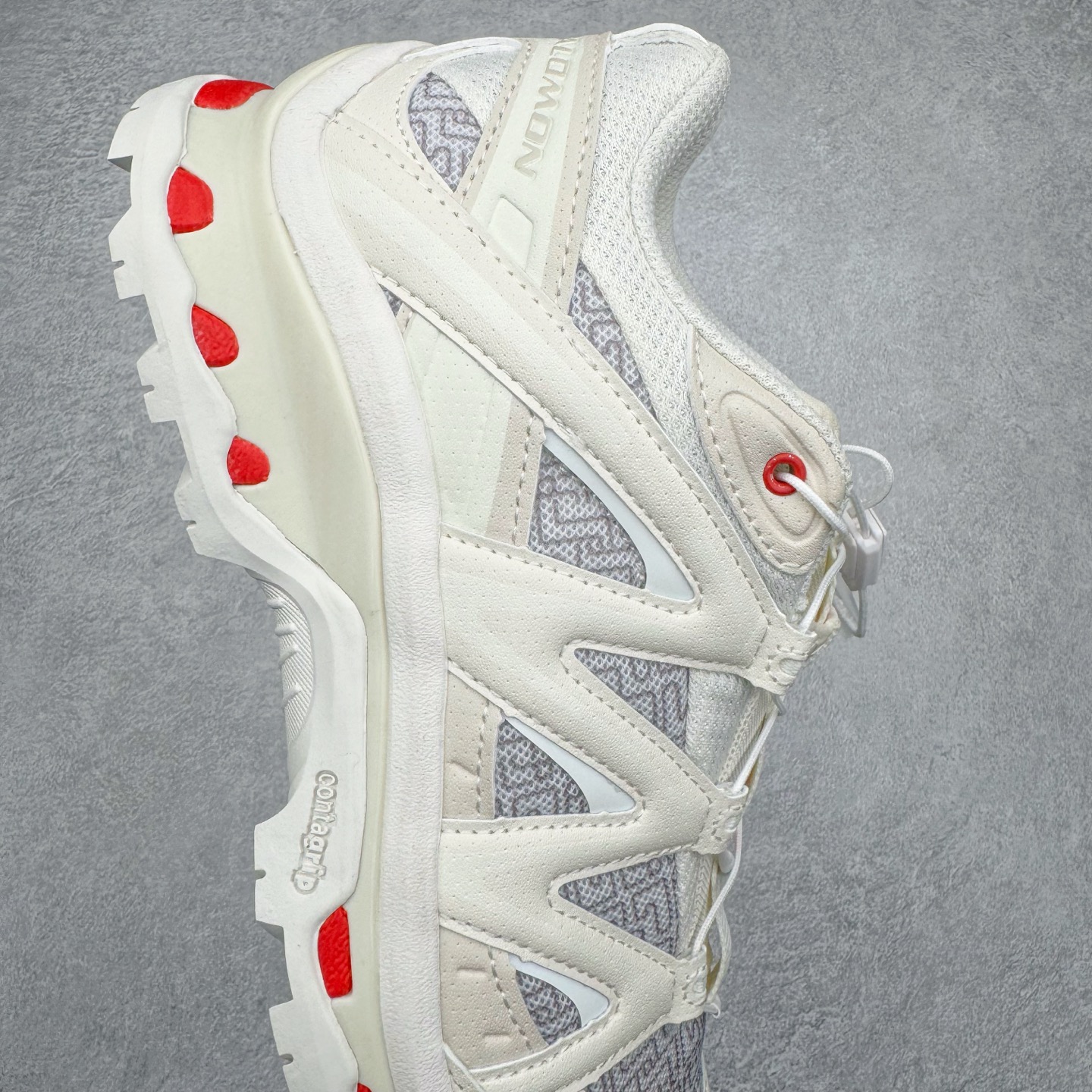 图片[6]-＃绿X/GX Salomon XT-QUEST ADV 萨洛蒙潮流越野机能户外功能鞋 纯原外贸平台特供订单 耗时半年巨作 全套原纸板楦头开发 原厂特供网布配套加持 确保原汁原味 完美呈现版型 原档数据独家私模五层组合大底 男女鞋同步官方开发至46.5 原装Ortholite轻量化鞋垫 中底布带钢印编号 原厂TPU锁扣 进口港宝加持 后跟自然饱满 还原公司包裹性 基于 SALOMON 初代 XT 鞋身造型并搭载 4D ADVANCED CHASSIS™ 大底打造而成 为这款 XT-QUEST 带来了多项足部控制与保护等功能性 如在运动过程中控制左右晃动的过程而提高稳定性、改善长途越野过程中足中到足尖的过渡、提高感知岩石的精确度以抵抗尖锐物体对脚底的伤害以及采用动态缓冲来增强穿着舒适感 从而减轻疲劳感 使 XT-QUEST 成为一双舒适且安全的户外之履 尺码：36 36.5 37.5 38 38.5 39 40 40.5 41 42 42.5 43 44 44.5 45 46 46.5-选品中心