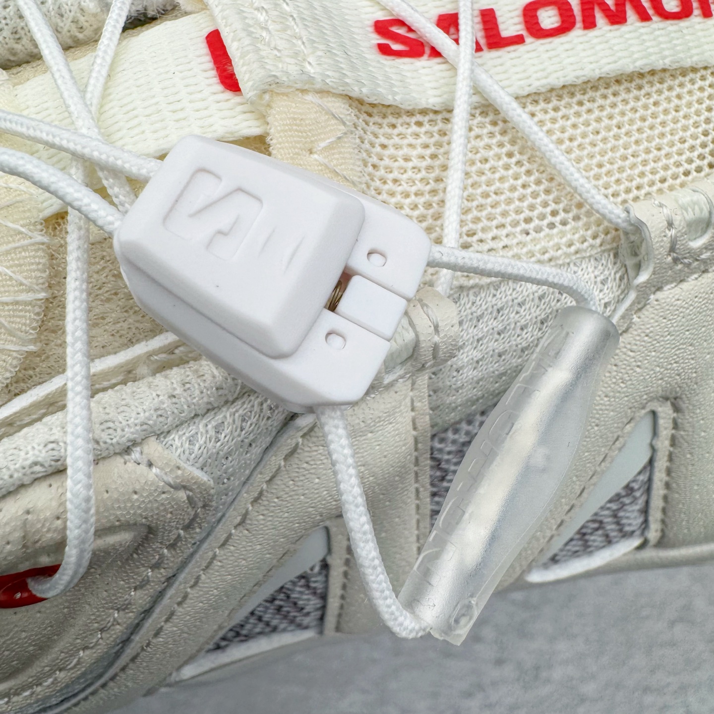 图片[13]-＃绿X/GX Salomon XT-QUEST ADV 萨洛蒙潮流越野机能户外功能鞋 纯原外贸平台特供订单 耗时半年巨作 全套原纸板楦头开发 原厂特供网布配套加持 确保原汁原味 完美呈现版型 原档数据独家私模五层组合大底 男女鞋同步官方开发至46.5 原装Ortholite轻量化鞋垫 中底布带钢印编号 原厂TPU锁扣 进口港宝加持 后跟自然饱满 还原公司包裹性 基于 SALOMON 初代 XT 鞋身造型并搭载 4D ADVANCED CHASSIS™ 大底打造而成 为这款 XT-QUEST 带来了多项足部控制与保护等功能性 如在运动过程中控制左右晃动的过程而提高稳定性、改善长途越野过程中足中到足尖的过渡、提高感知岩石的精确度以抵抗尖锐物体对脚底的伤害以及采用动态缓冲来增强穿着舒适感 从而减轻疲劳感 使 XT-QUEST 成为一双舒适且安全的户外之履 尺码：36 36.5 37.5 38 38.5 39 40 40.5 41 42 42.5 43 44 44.5 45 46 46.5-选品中心